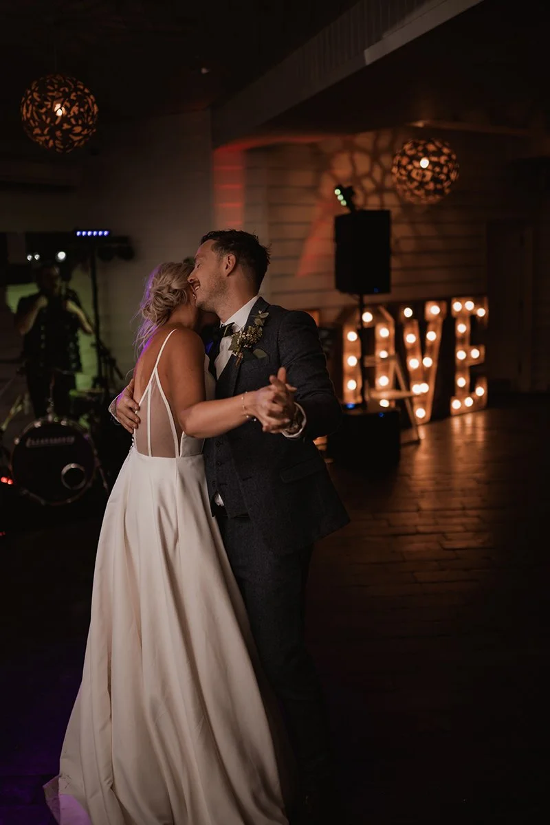 Tunnels Beaches wedding Photographer_0130.jpg