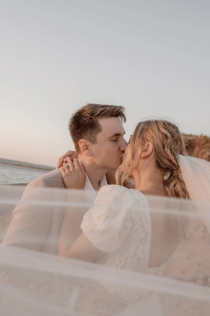North Devon Natural Wedding Photographer_0011.jpg