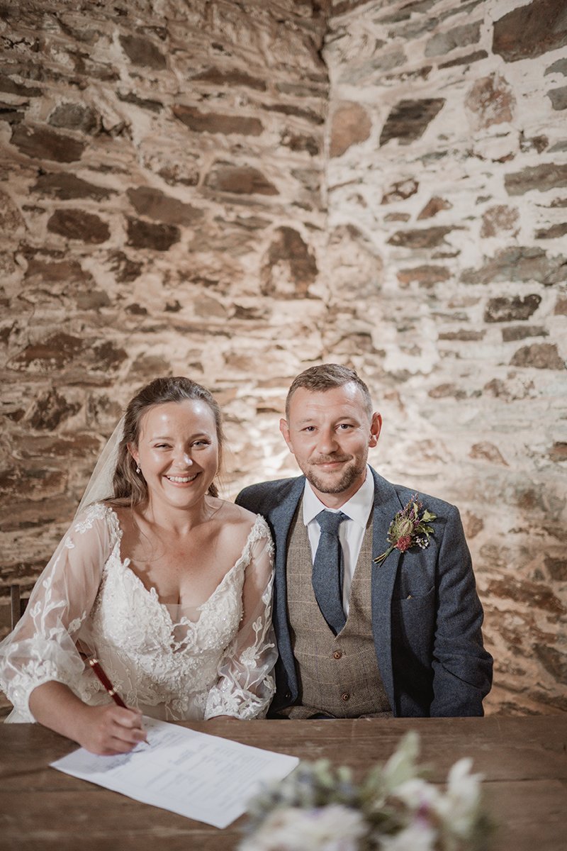 Natural Wedding Photographer Devon Dartmoor _0027.jpg