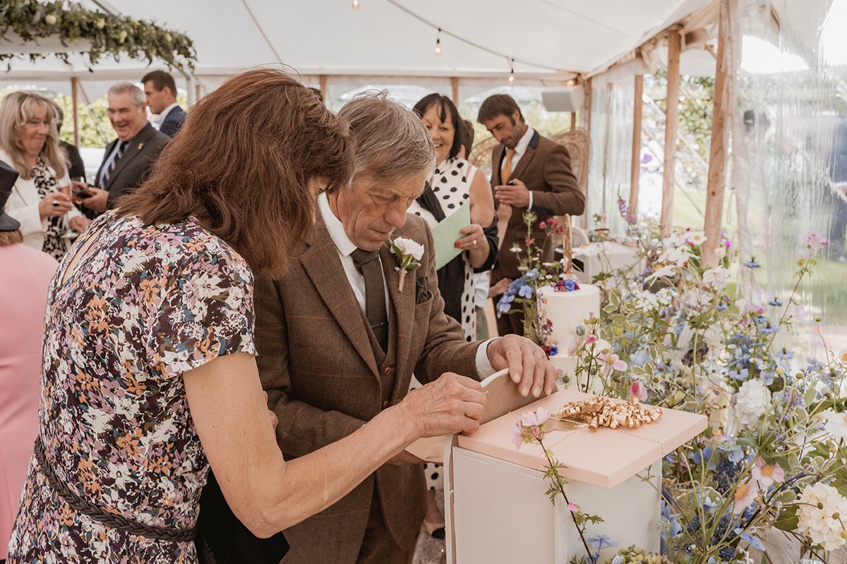 Natural Wedding Photographer Devon Dartmoor _0072.jpg