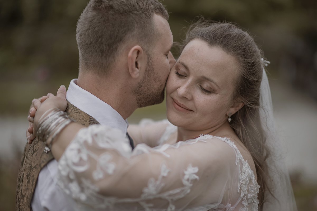 Natural Wedding Photographer Devon Dartmoor _0218.jpg
