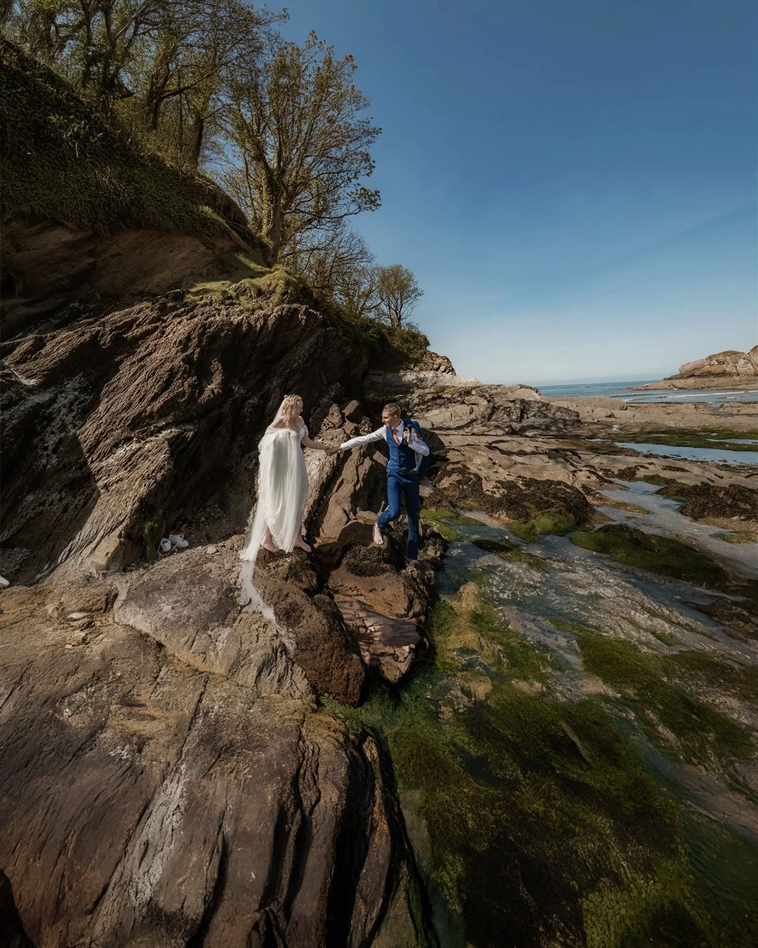 North Devon Natural Wedding Photographer.jpg