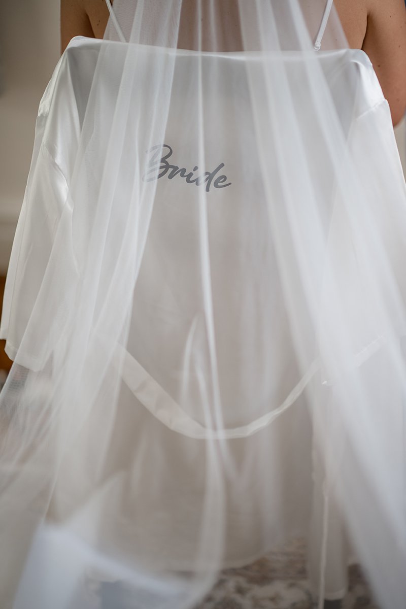 Female wedding Photographer Devon & Cornwall_0016.jpg