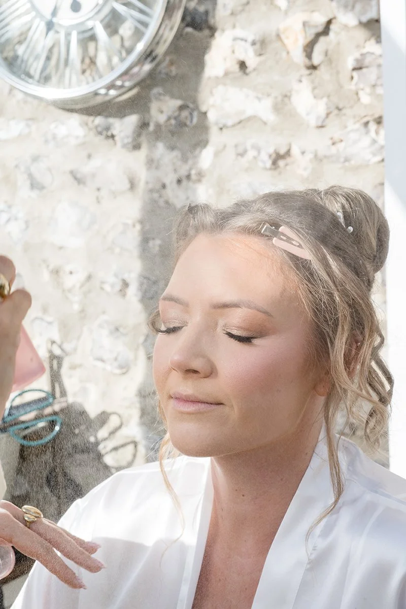 Female wedding Photographer Devon & Cornwall_0030.jpg