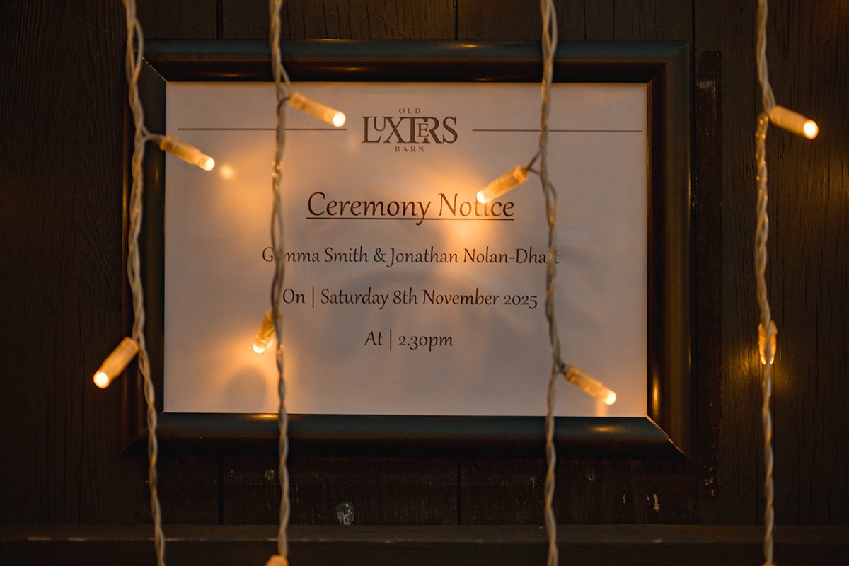 Female wedding Photographer Devon & Cornwall_0110.jpg