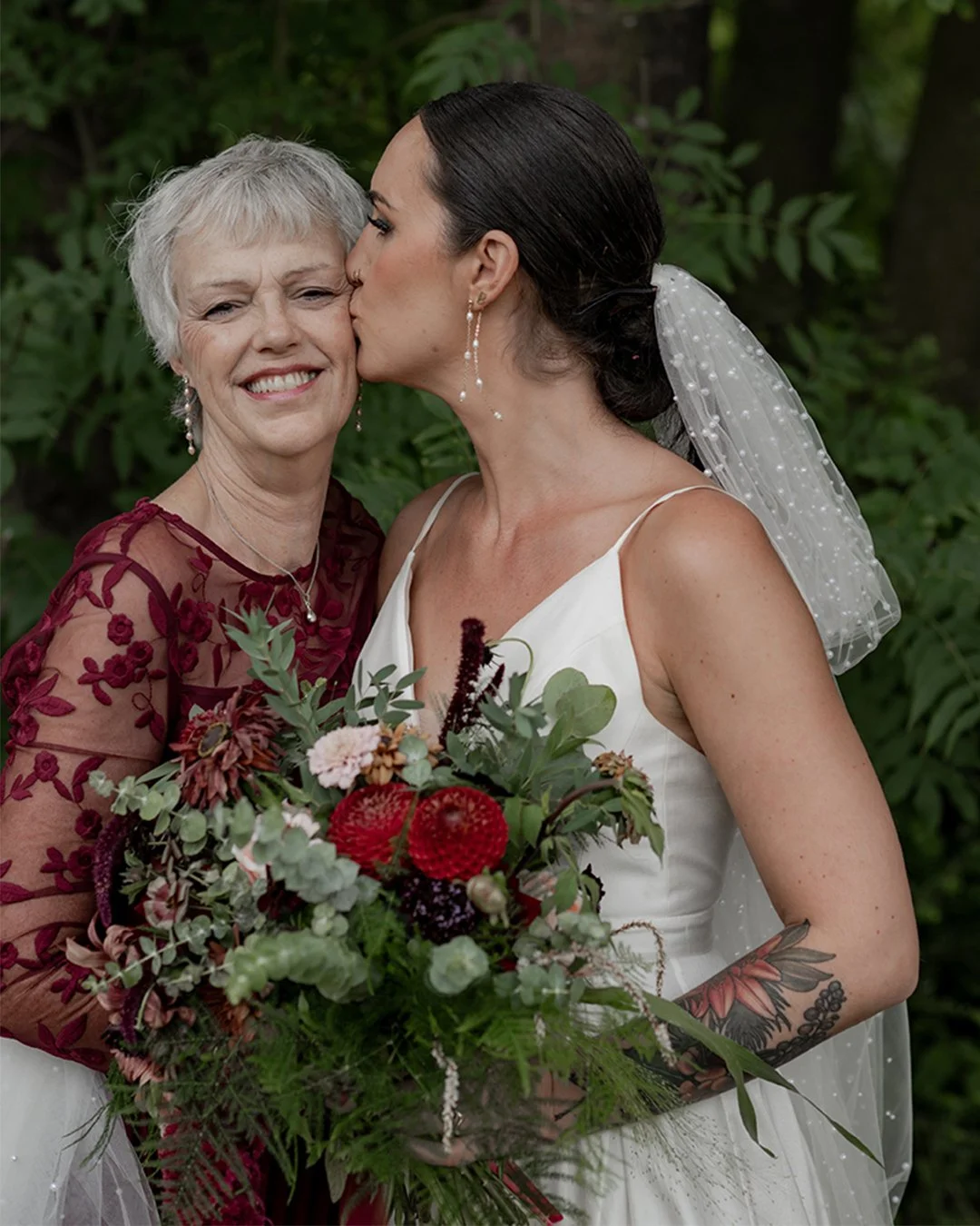 Group shots devon wedding photographer.jpg