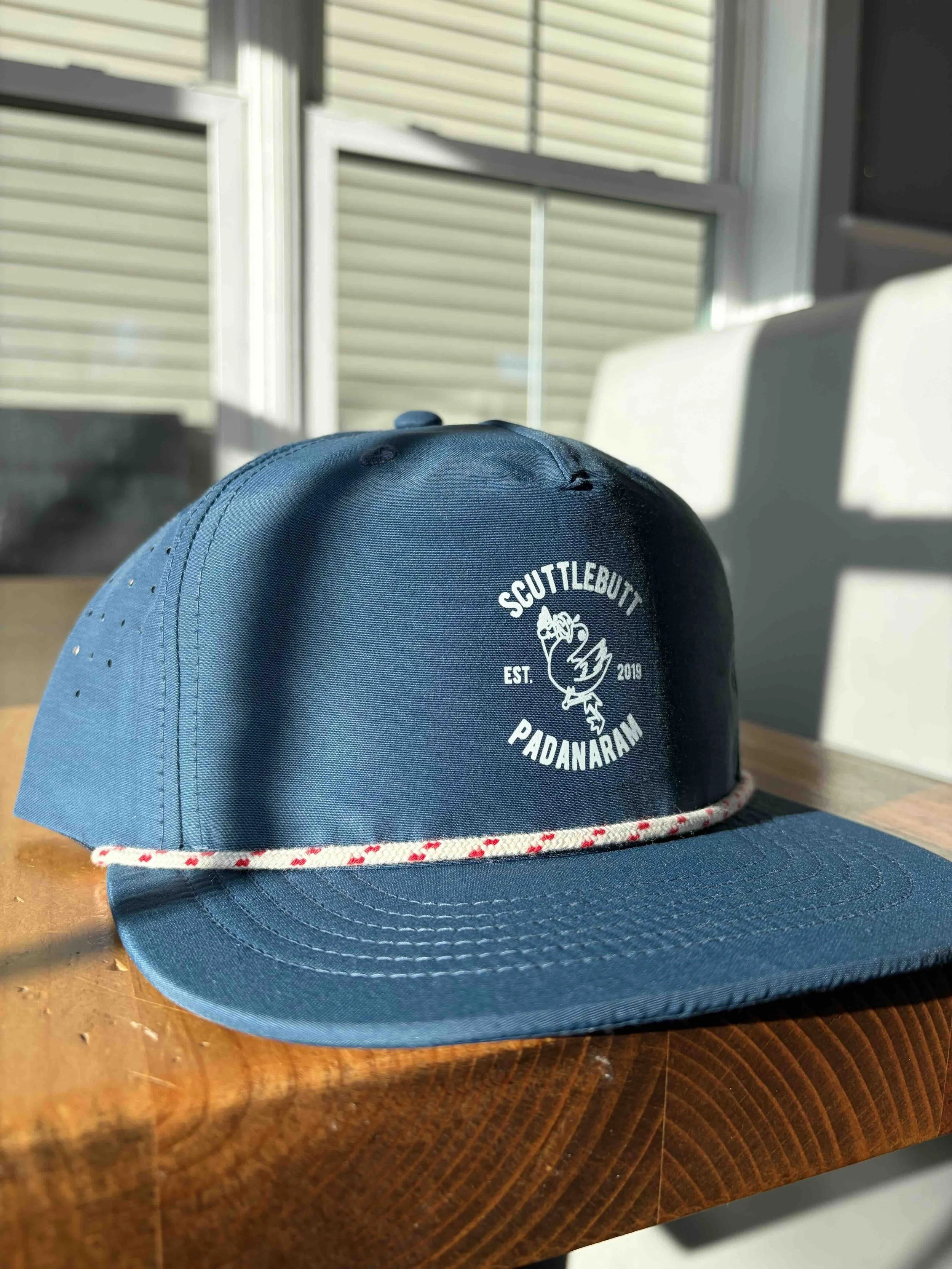 navy rope trucker.jpg