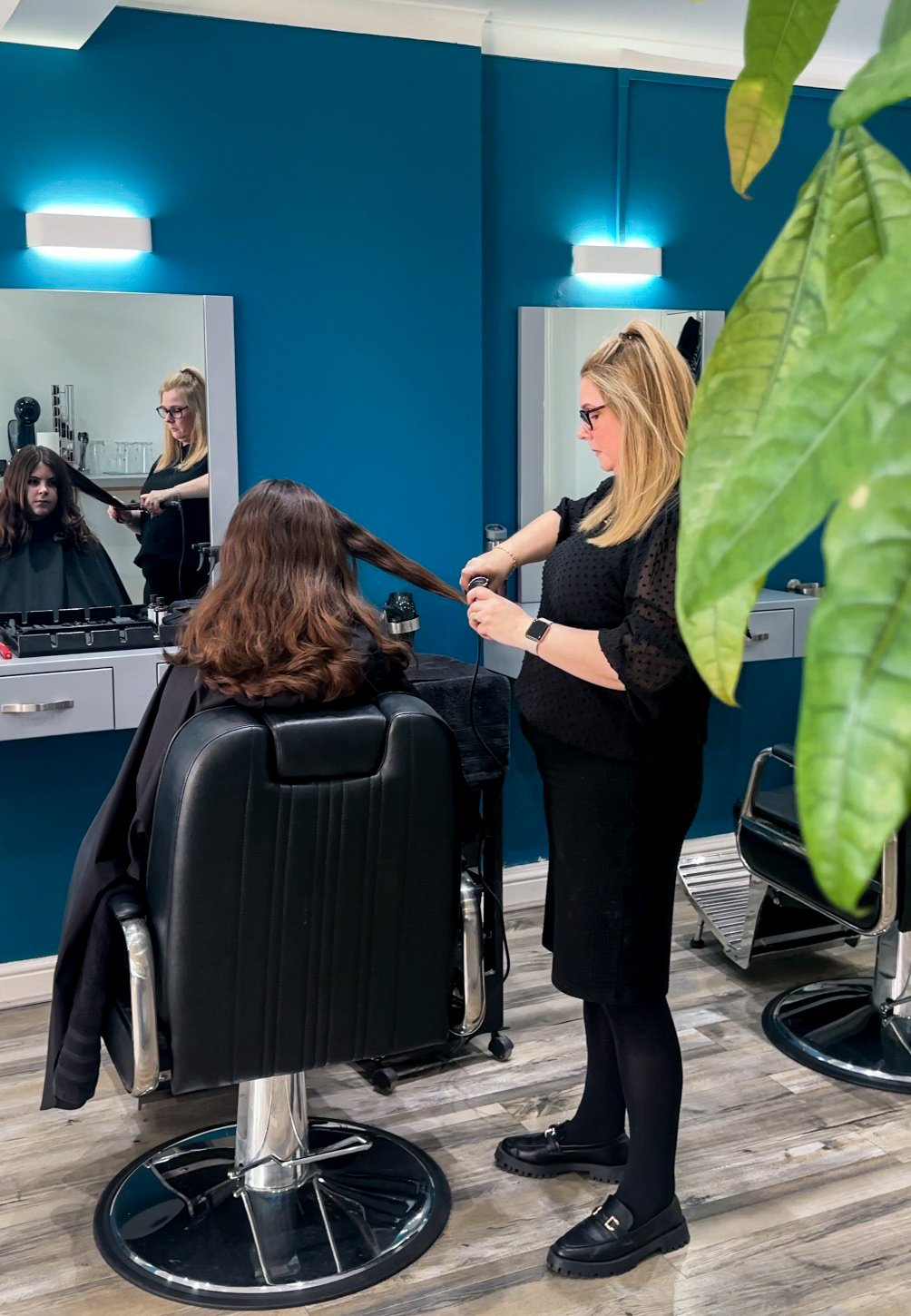 Alli Blade Salon Womens Hair
