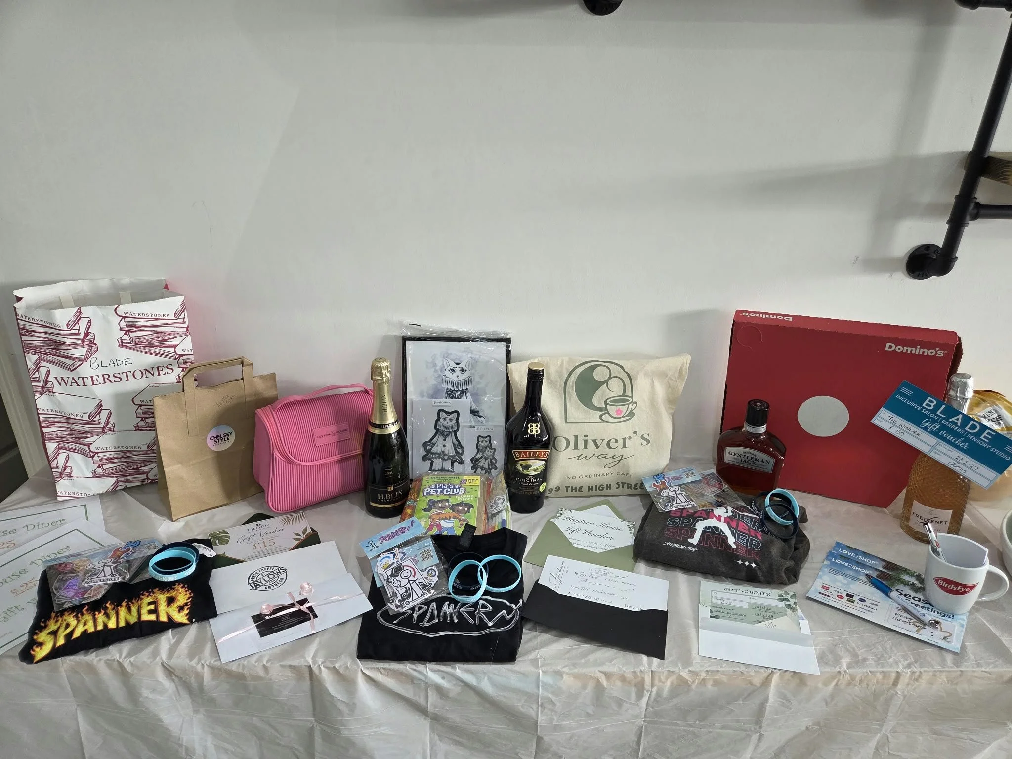 a94289a9-08cb-45f7-8081-d7e0a939ea7b.jpg