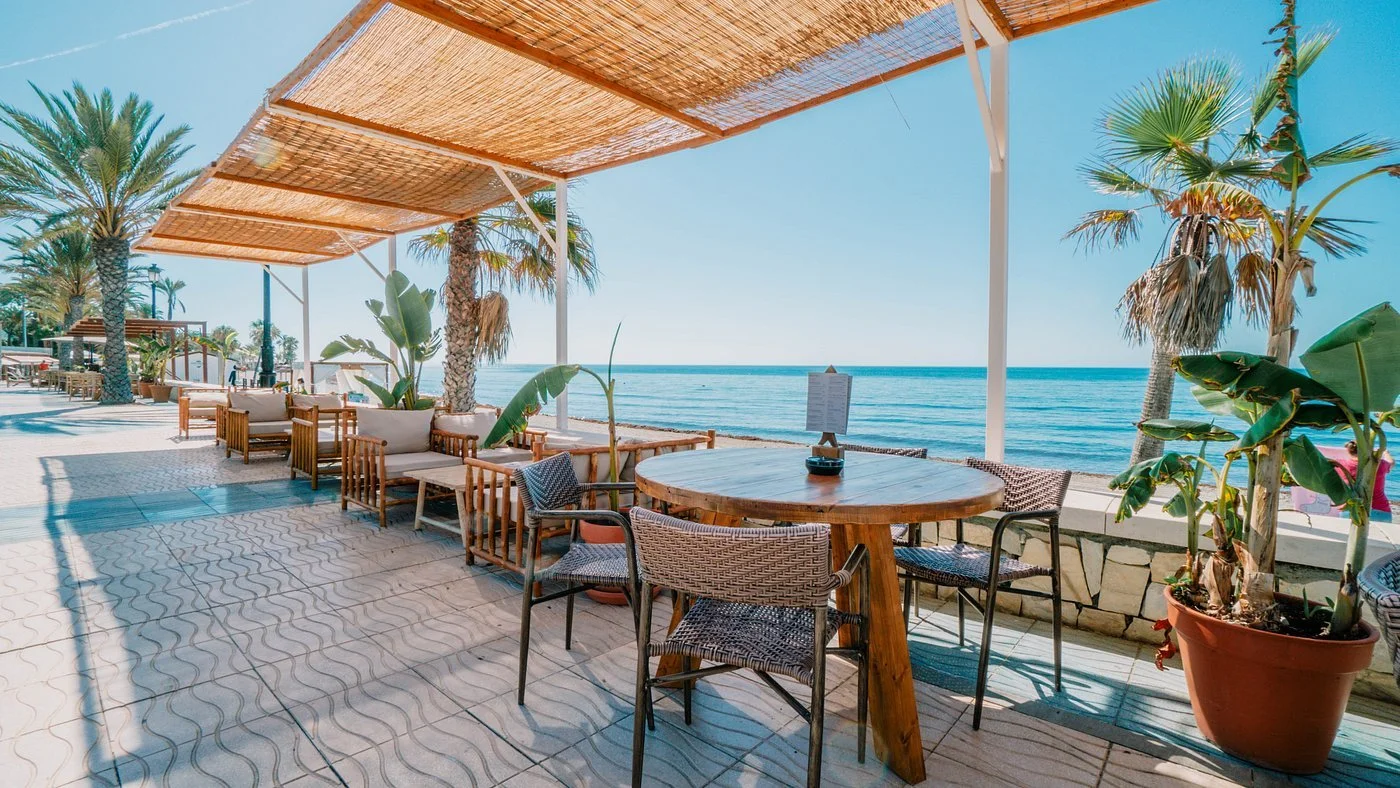 Fellowship drinks meeting at Alabardero Beach Club