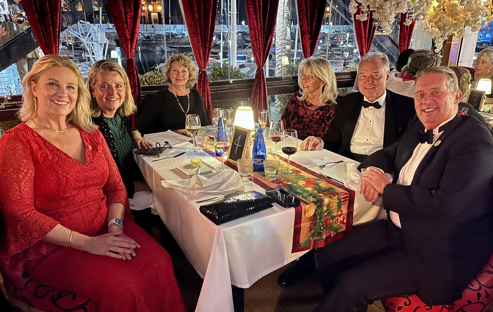 Christmas party 2023 (10).jpg