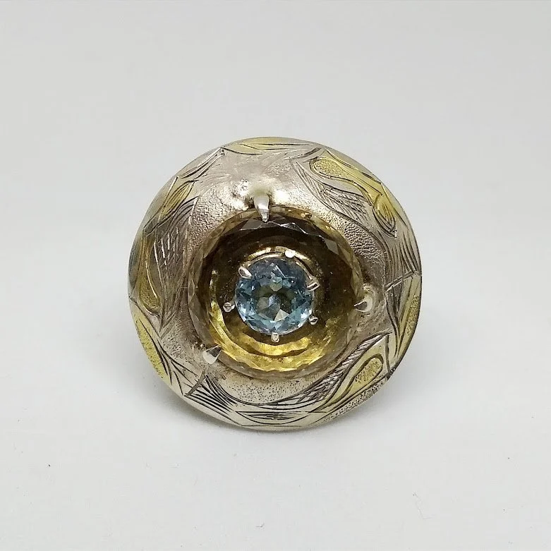 "UFO" ring