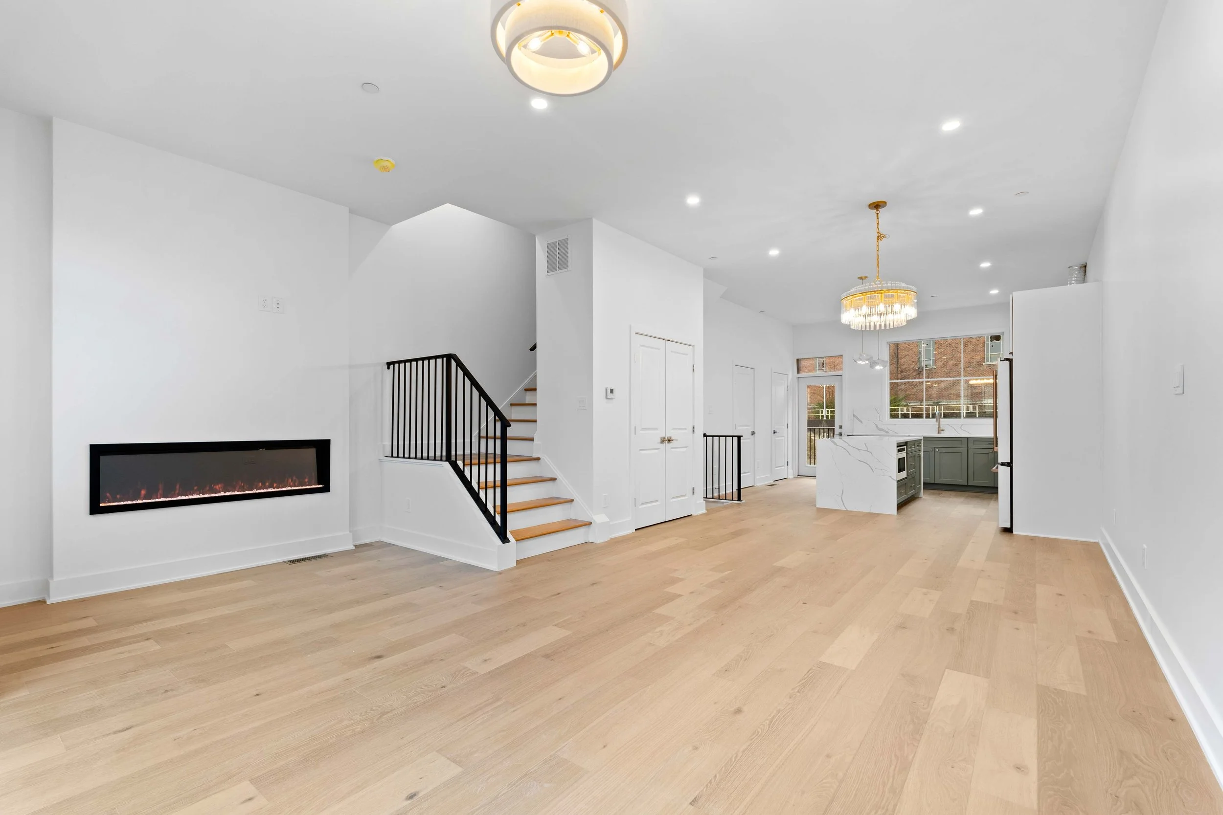 4312Summit (14 of 37).jpg