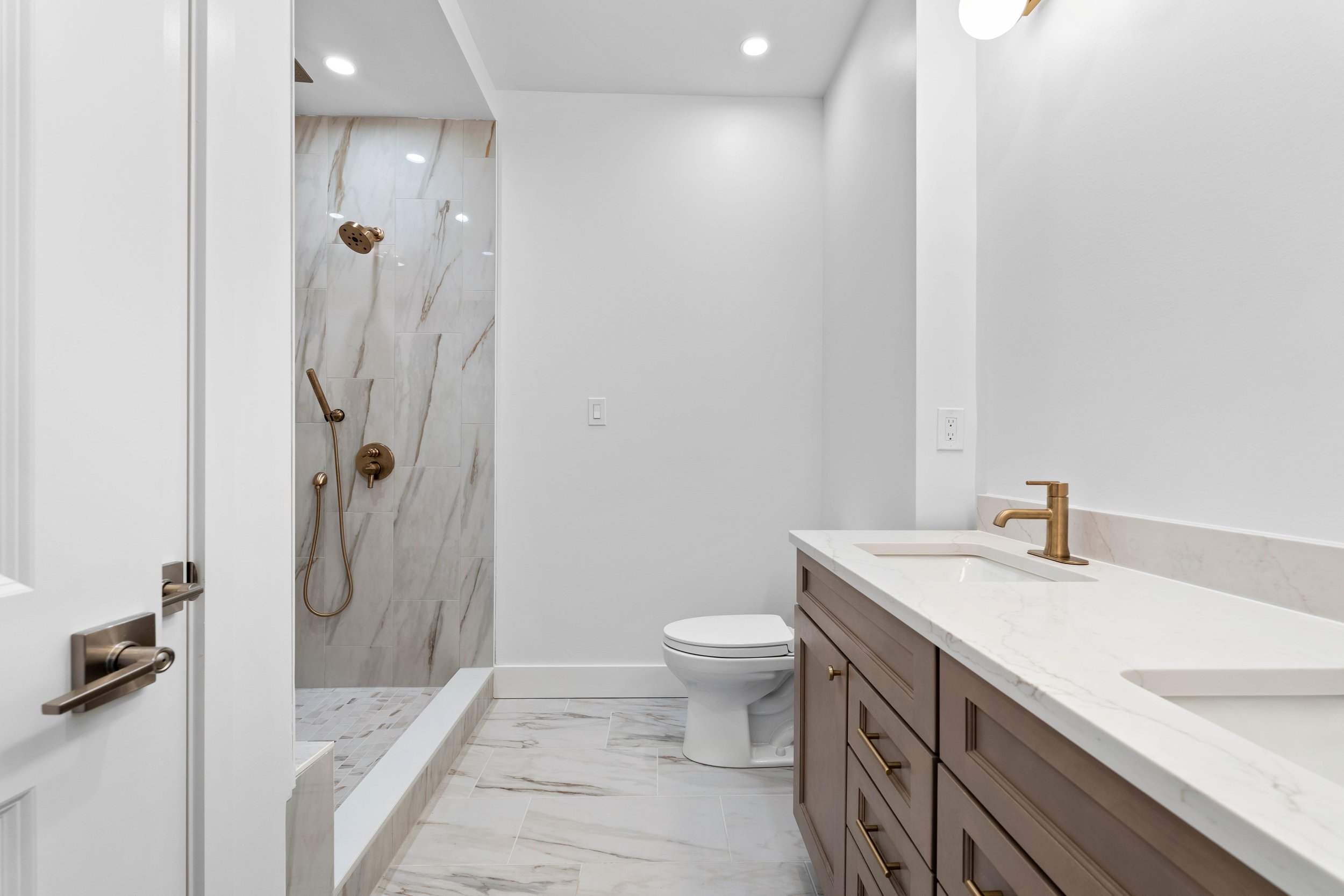 4312Summit (26 of 37).jpg