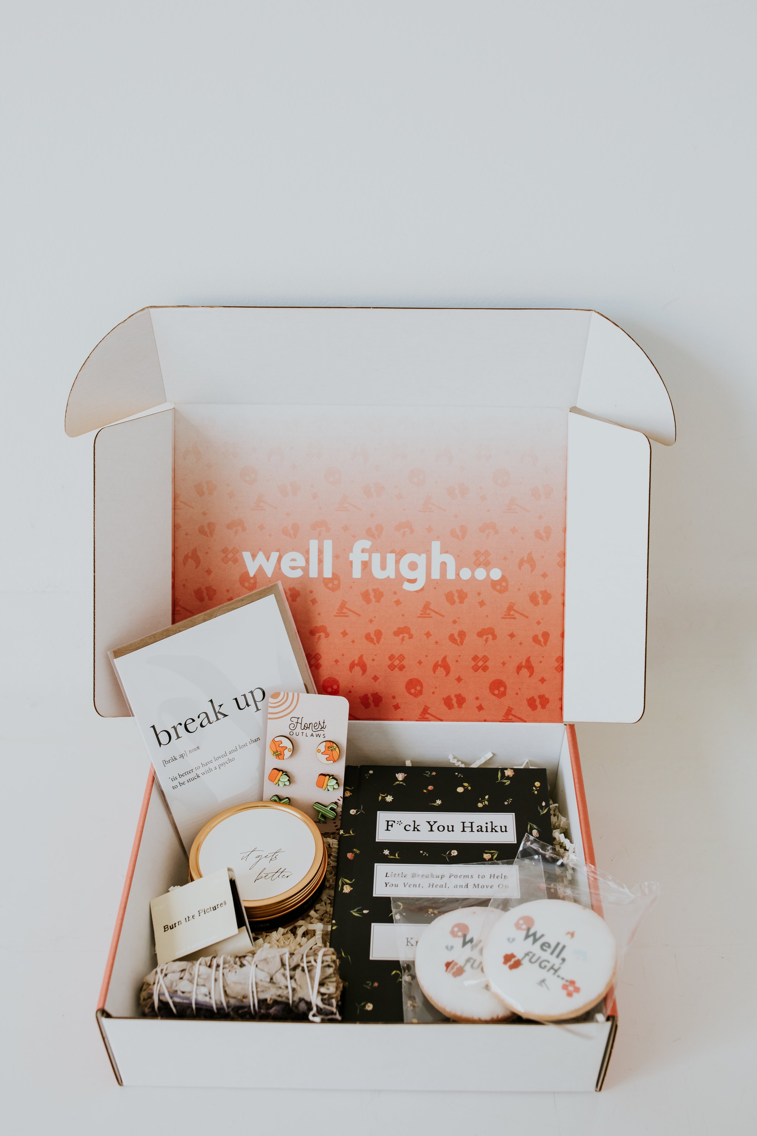 UghBoxes_Sympathygifts_Traumaboxes_(SummerRelease)8.jpg