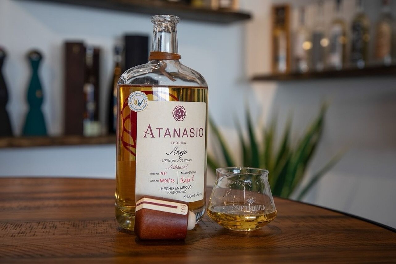 from @sip_tequila_florida
&bull;
🌟 Introducing ATANASIO A&Ntilde;EJO, the pinnacle of aged perfection, exclusively available at Sip Tequila! 🥃✨ Crafted with precision and aged for 13 months, this expression embodies a distinguished blend of color, 