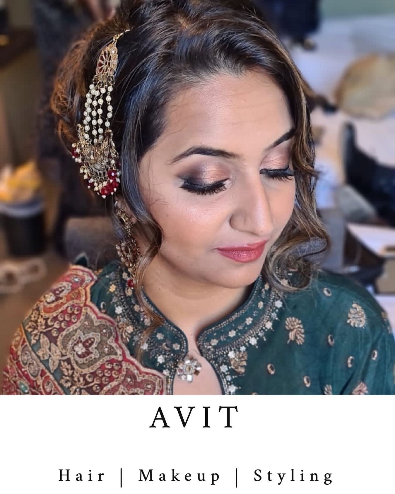 💄Stylist: AVIT
📍Location: W. LONDON - available to travel ----------------------------------------------------------------------------------
To BOOK 👉🏽 Email us at promakeuplondonstylists@gmail.com ------------------------------------------------