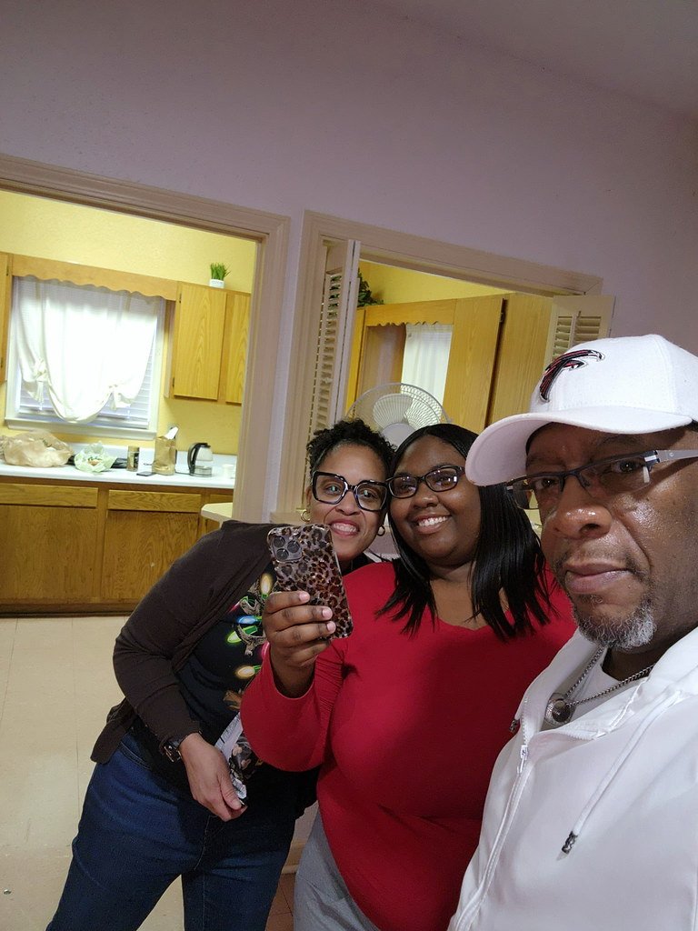 PG ¥4€ (Youth For Christ) Christmas social