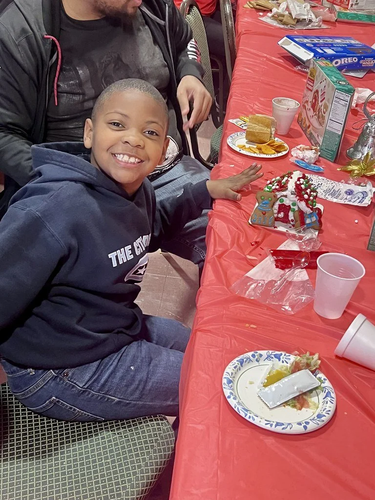 PG ¥4€ (Youth For Christ) Christmas social