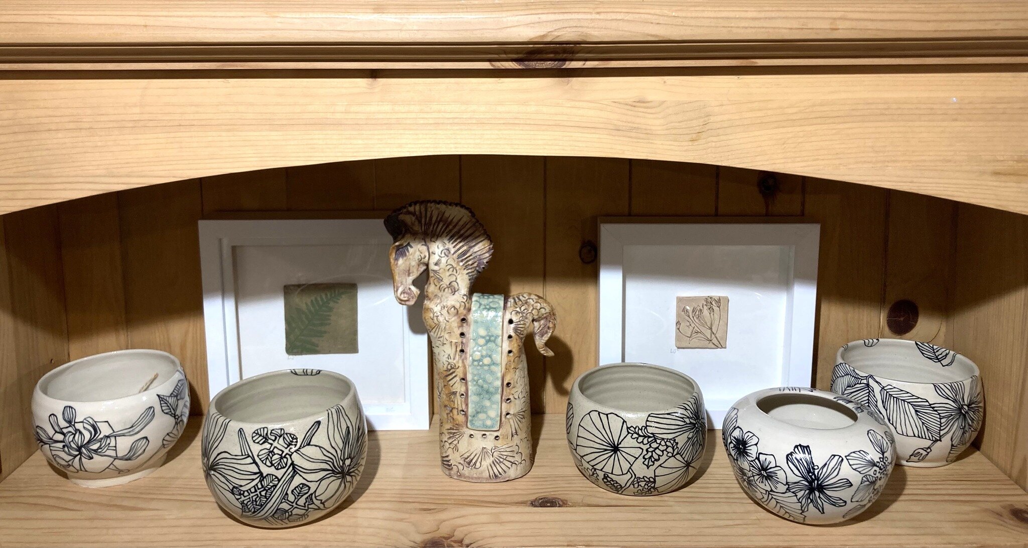 4 days to go...

TODAY is the last chance to purchase presents at The Good Earth gallery before Valentine's Day.

Opening hours: Wednesday to Saturday 10am-4pm