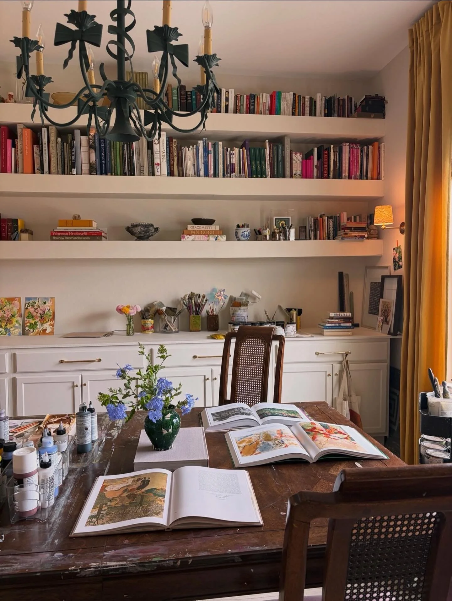 A big ole piece of news I've been sitting on for some time... our little crew is headed back to Dallas after 3.5 magical, very special years in Fredericksburg. 💫

My husband accepted a new position that was too good and exciting to refuse. I'm thril