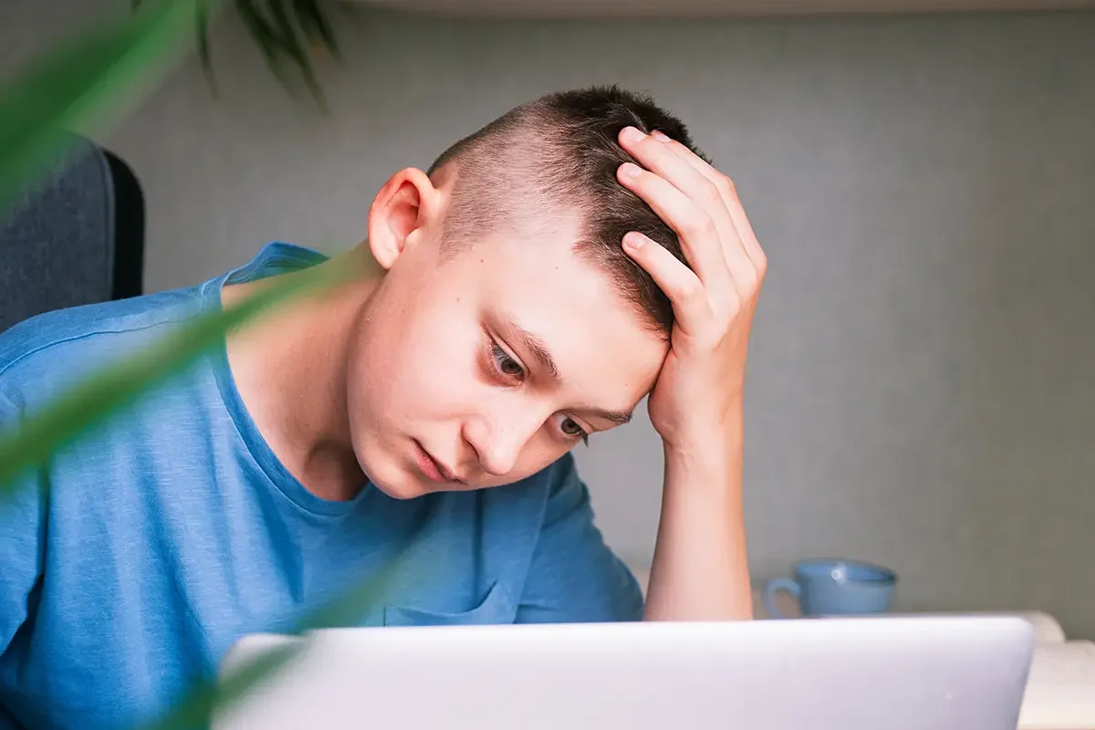 Why So Many Young Men Feel They’re Never Enough Online