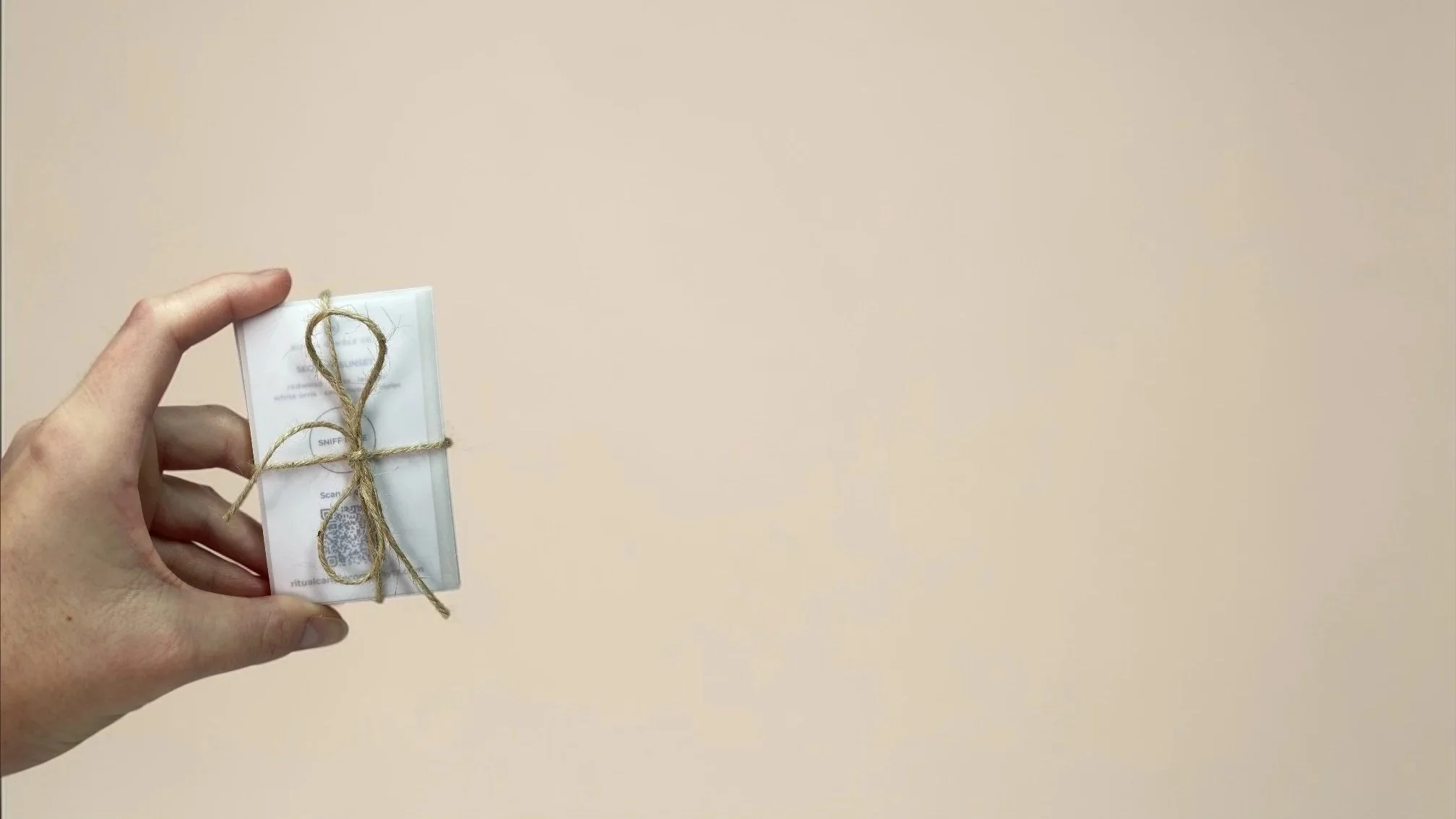 Signature Collection Scent Card Sampler Set