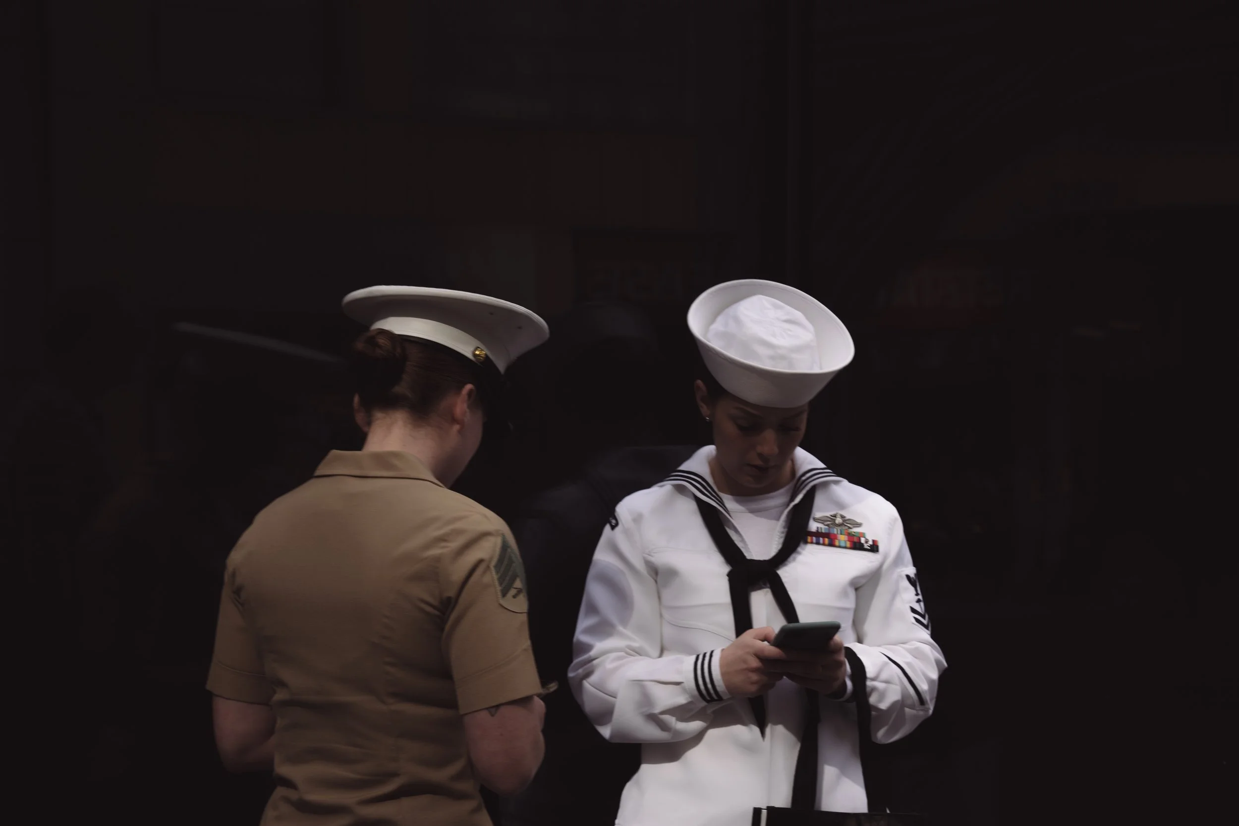AH104328.jpg