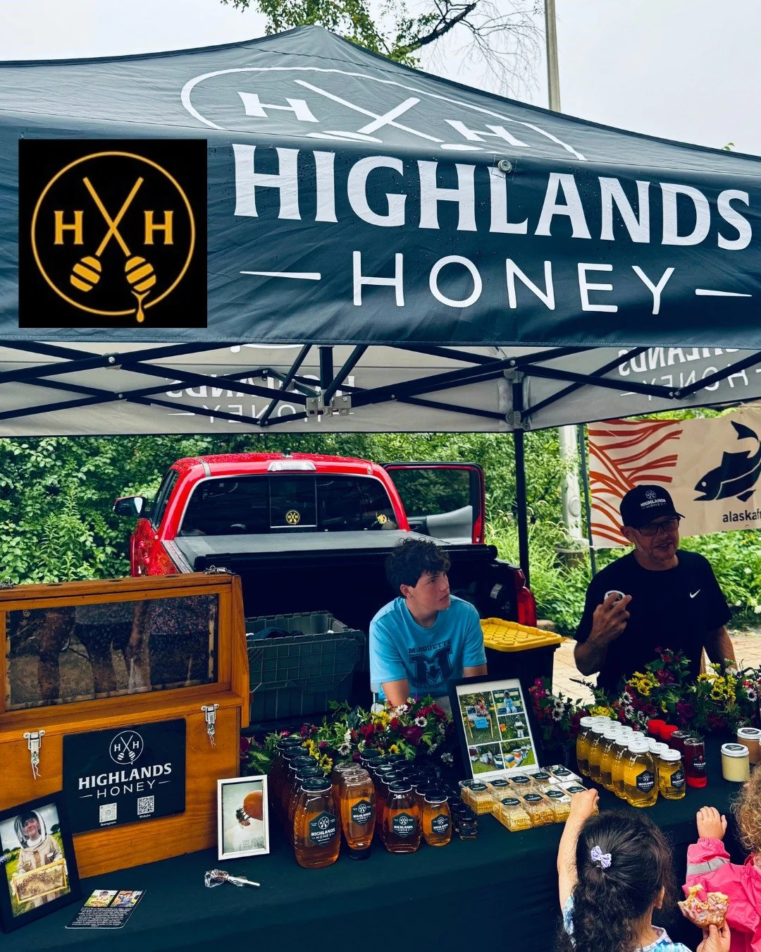 🍯Highlands Honey🍯

This week we are bee-side ourselves to feature Highlands Honey! This local father-and-son run business has a &ldquo;bee-centric&rdquo; practice that is designed around the needs and health of the bees. Highlands Honey bees collec