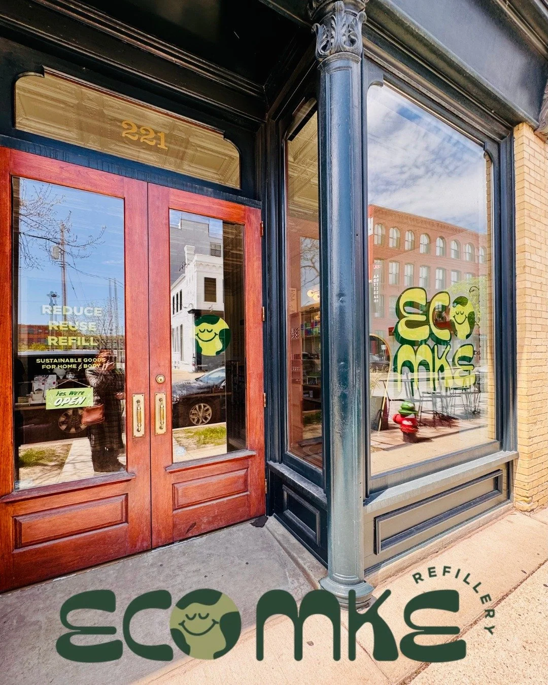ECO MKE Refillery

This week we are thrilled to feature ECO MKE Refillery, located at 221 S Second Street in Walkers Point. After primarily being a pop-up vendor at local markets, Eco MKE owner Kayla. noticed a need in the community for a sustainable