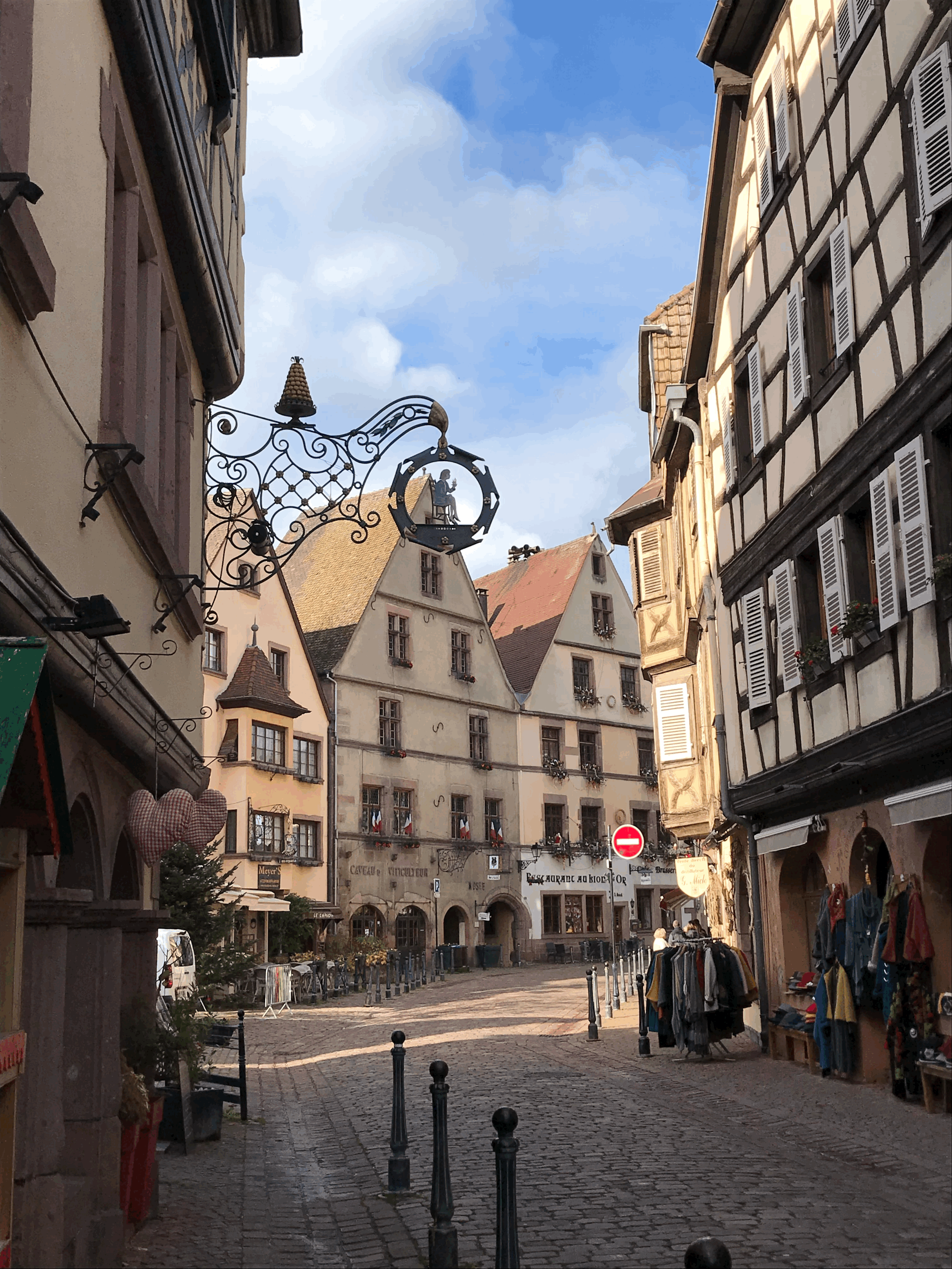 Ten Ways to Meet the Minimum Spend Requirement to Earn a Sign-Up Bonus