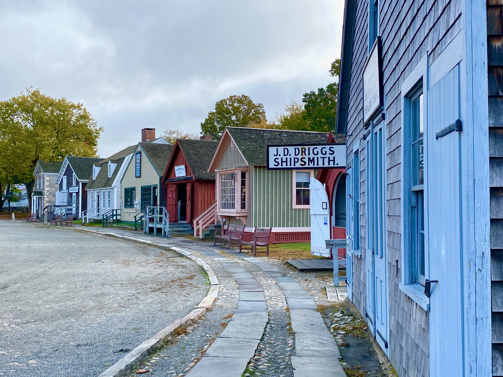 THE PERFECT FALL IN NEW ENGLAND ROAD TRIP ITINERARY