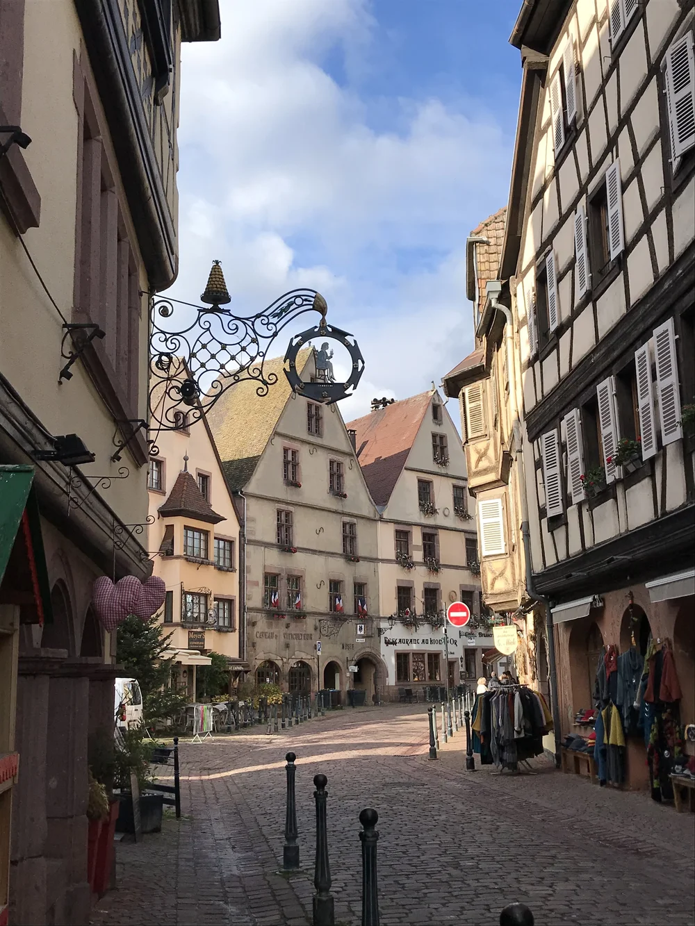 Beginners Guide to Travel Hacking with miles and points — Points for ...