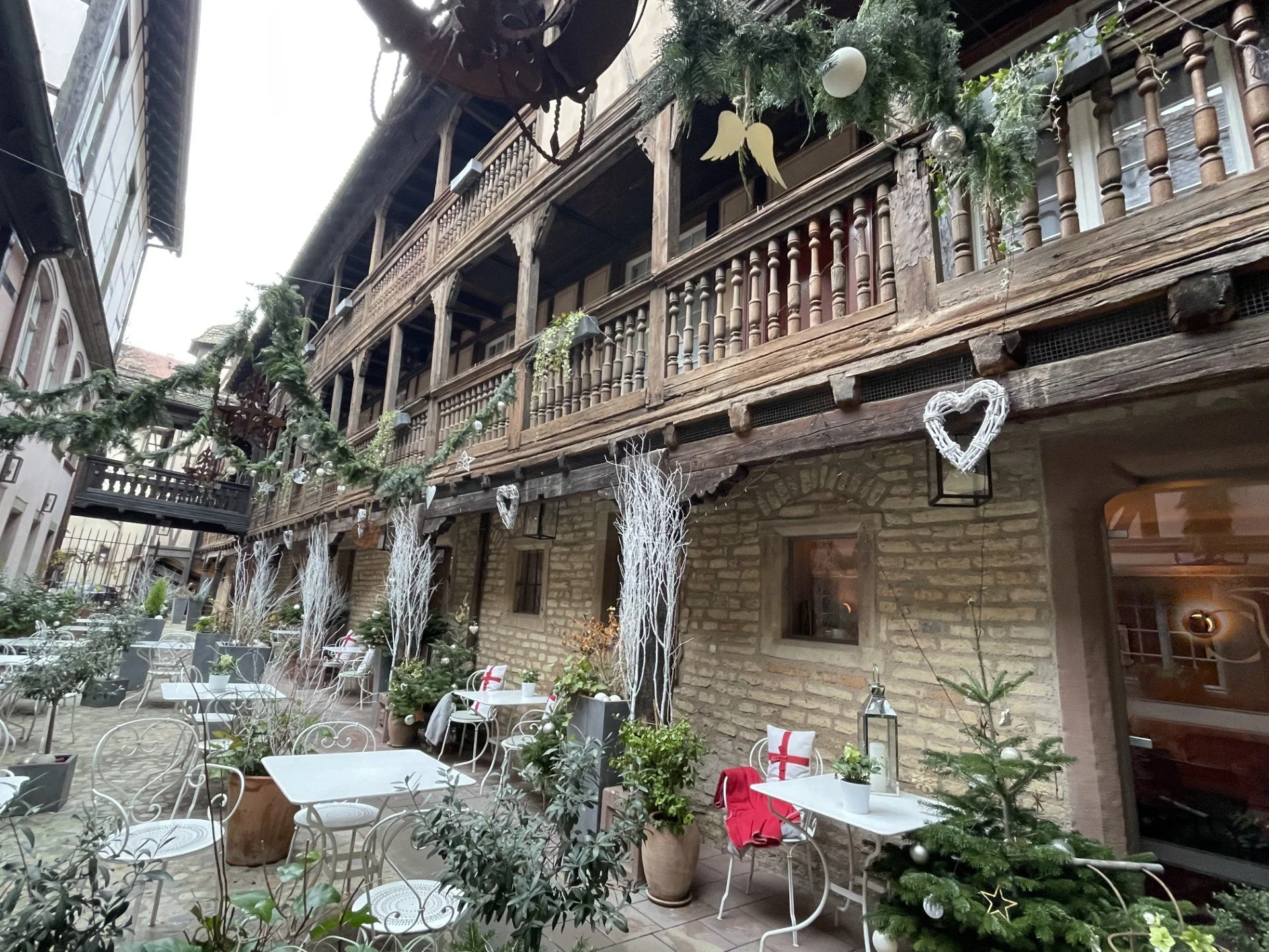 where to stay in strasbourg for the christmas markets