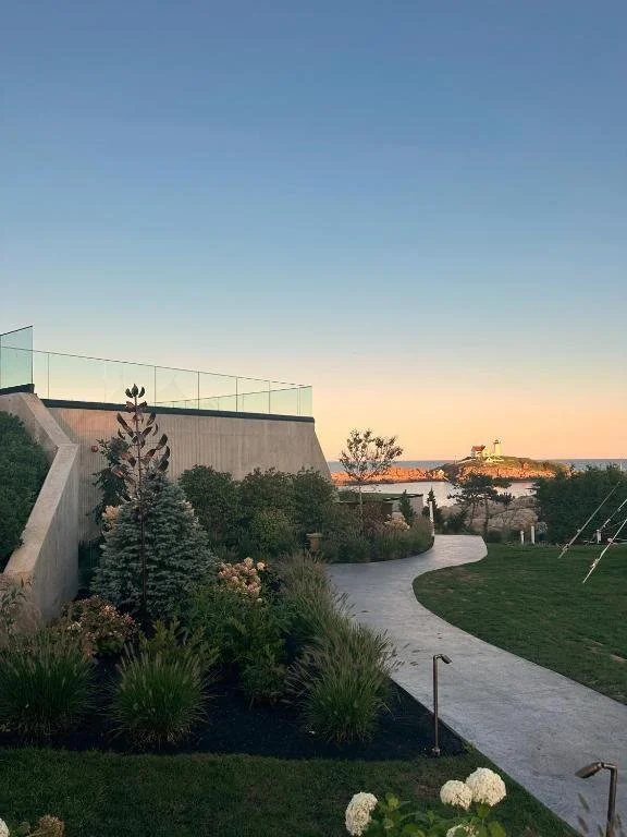 guide to coastal maine roadtrip lighthouses beach nubble