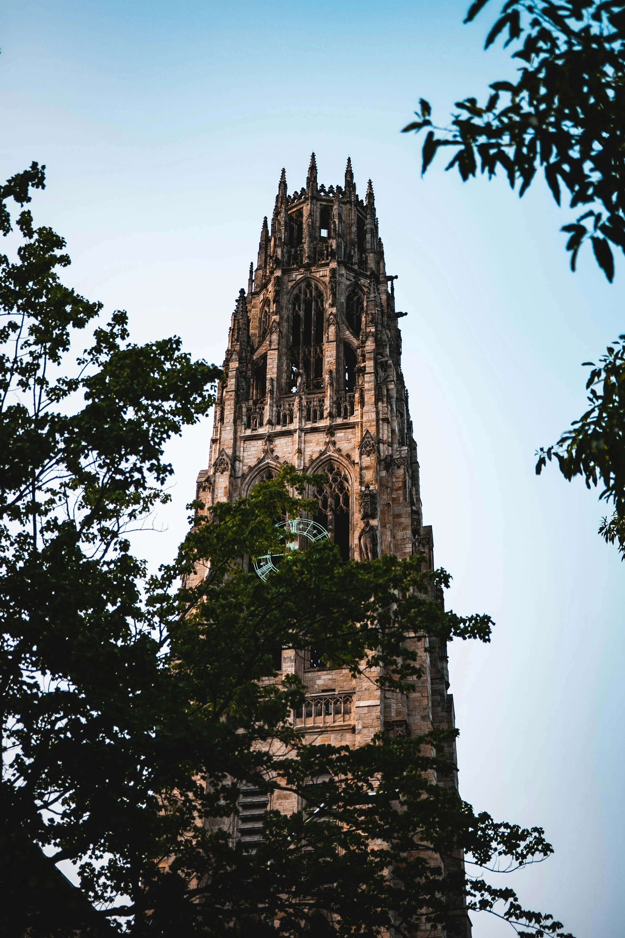 The Harkness Tower is clock and bell tower in New Haven Connecticut. Drives & Detours Yale Campus Tour