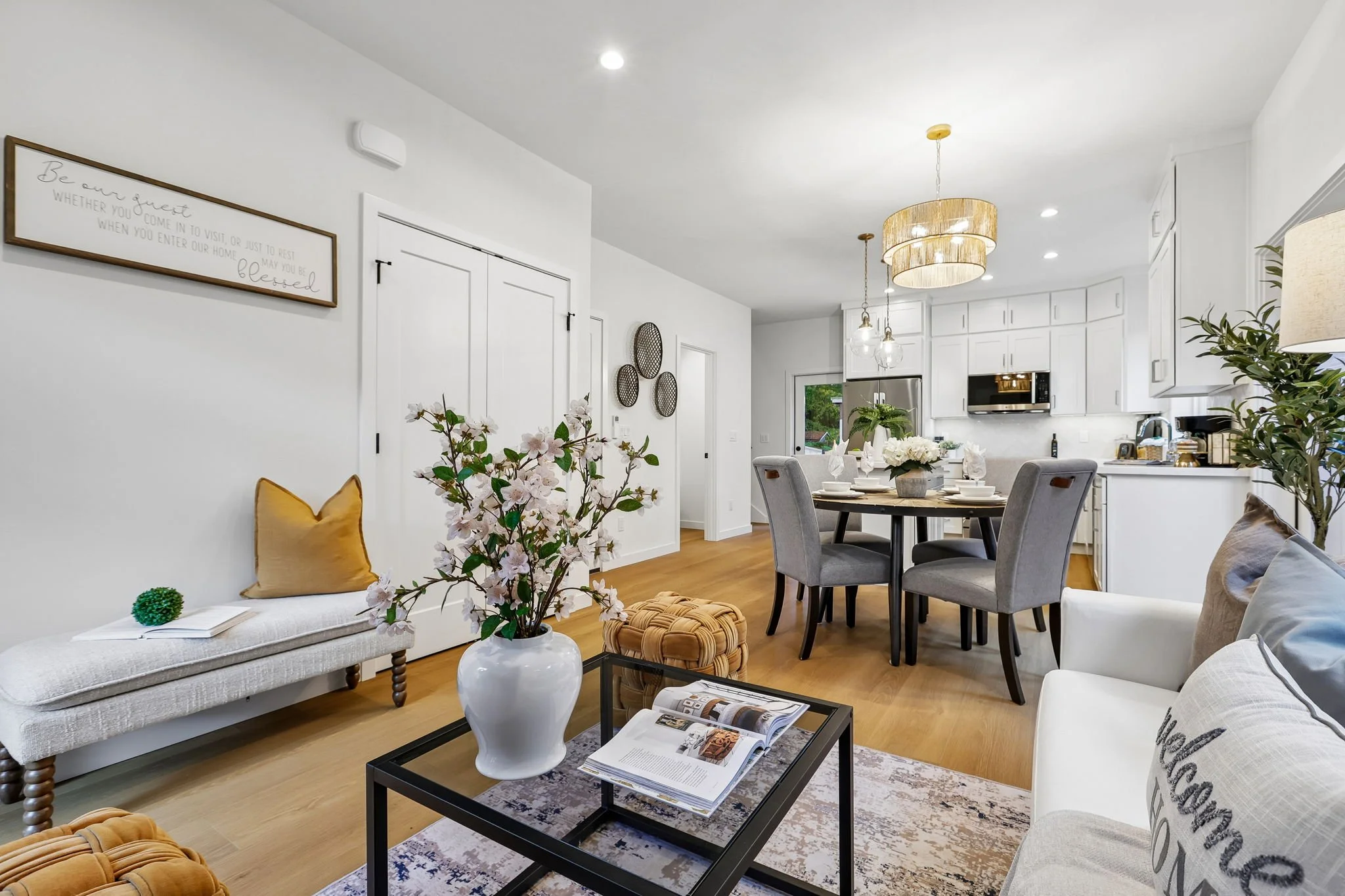8-web-or-mls-13717 Stone Ave N 2-S2910-008.jpg