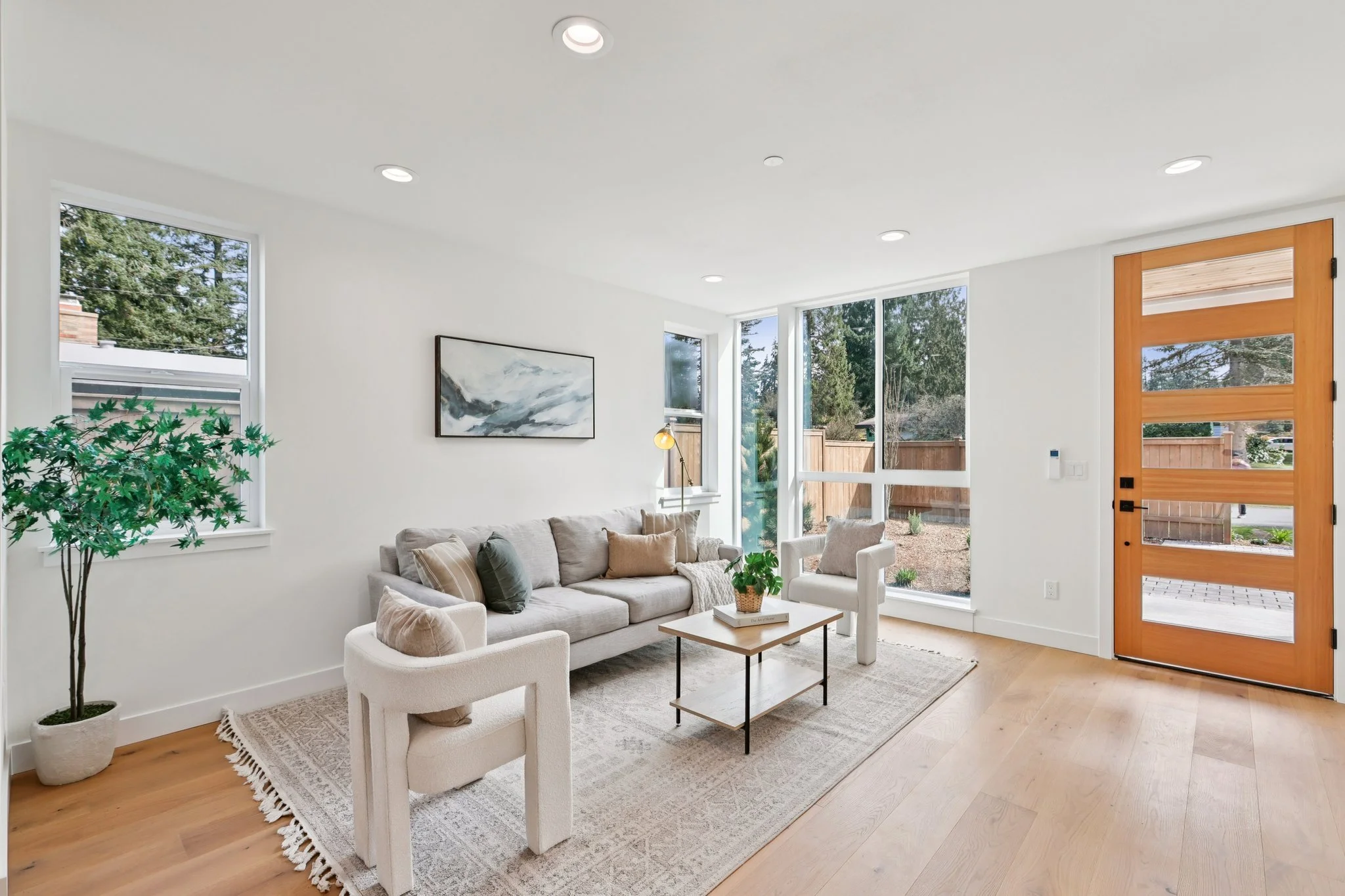 9-web-or-mls-5th Ave NW-S0104-009.jpg