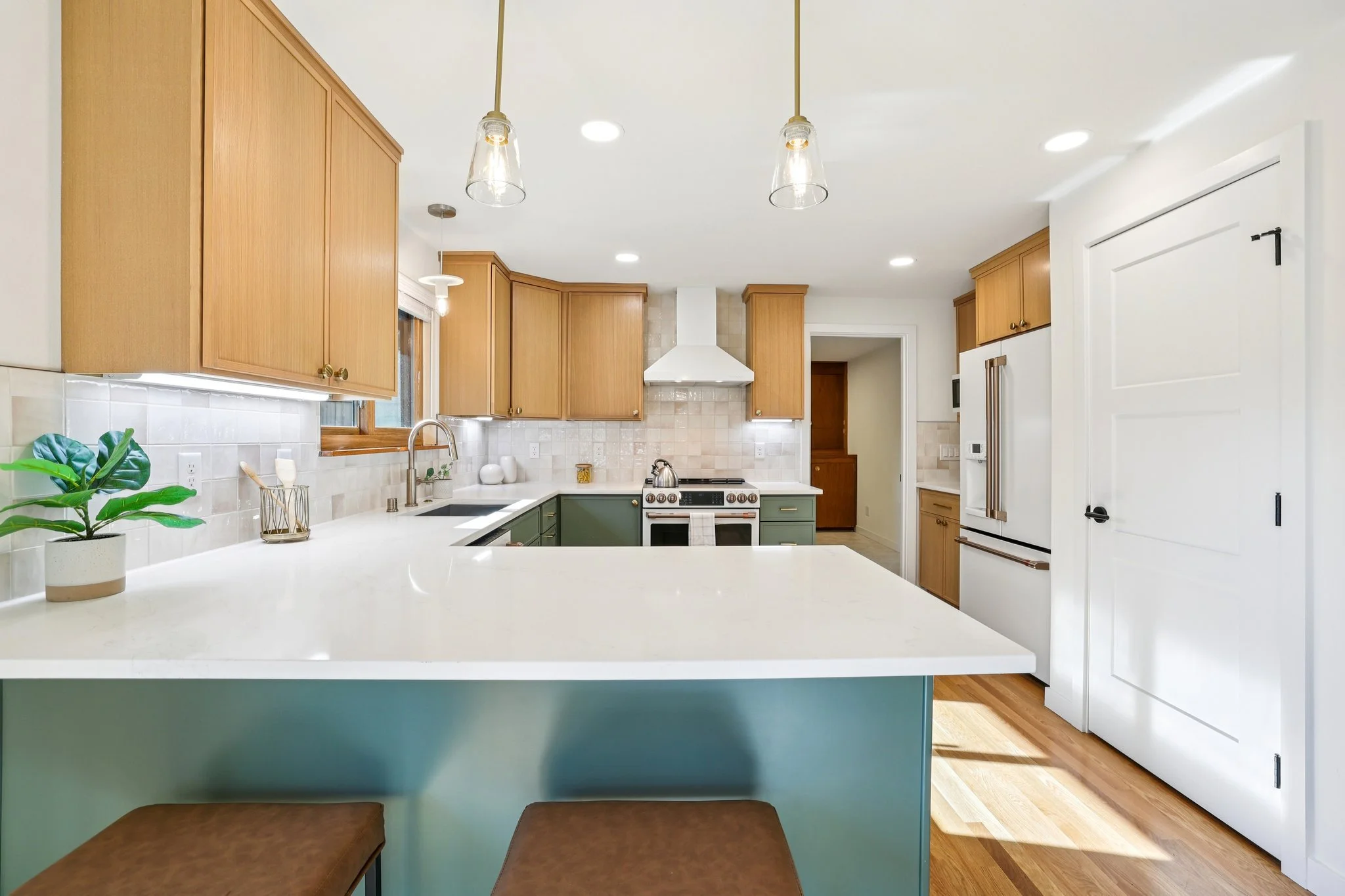 14-web-or-mls-NW 203rd St-S1802-014.jpg