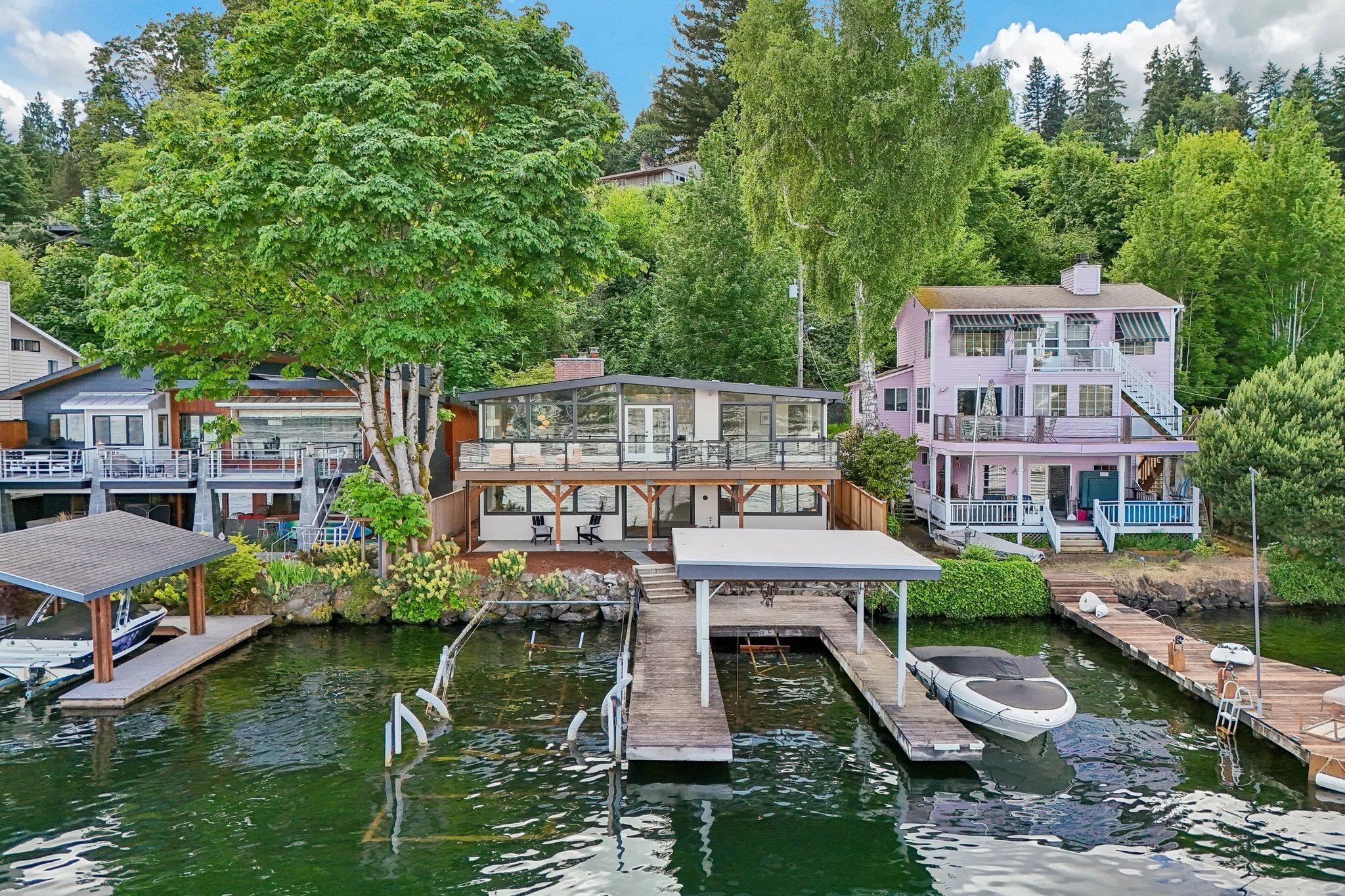 49-web-or-mls-Riviera Pl-S0506-049.jpg