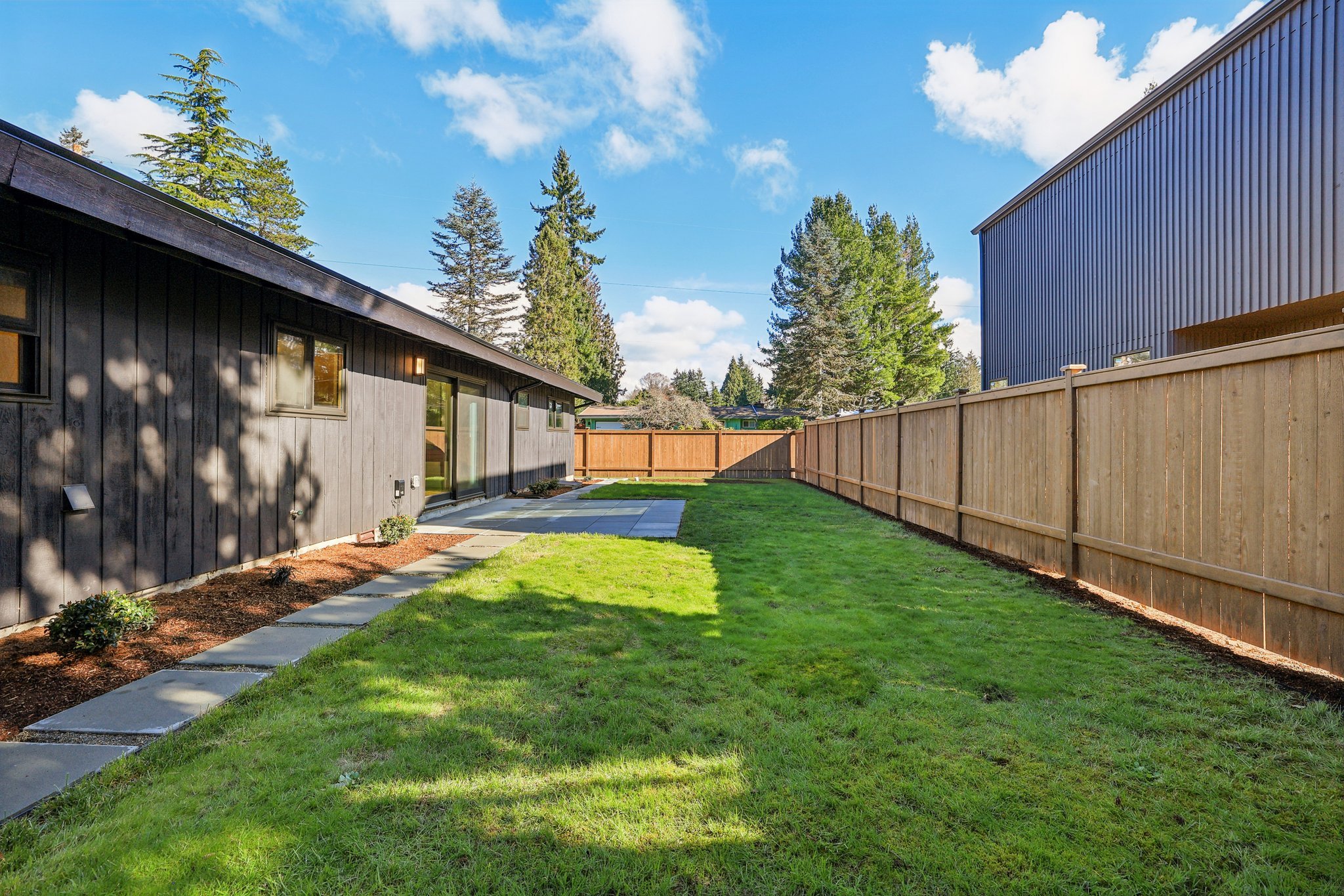 30-web-or-mls-NW 203rd St-S1802-030r.jpg