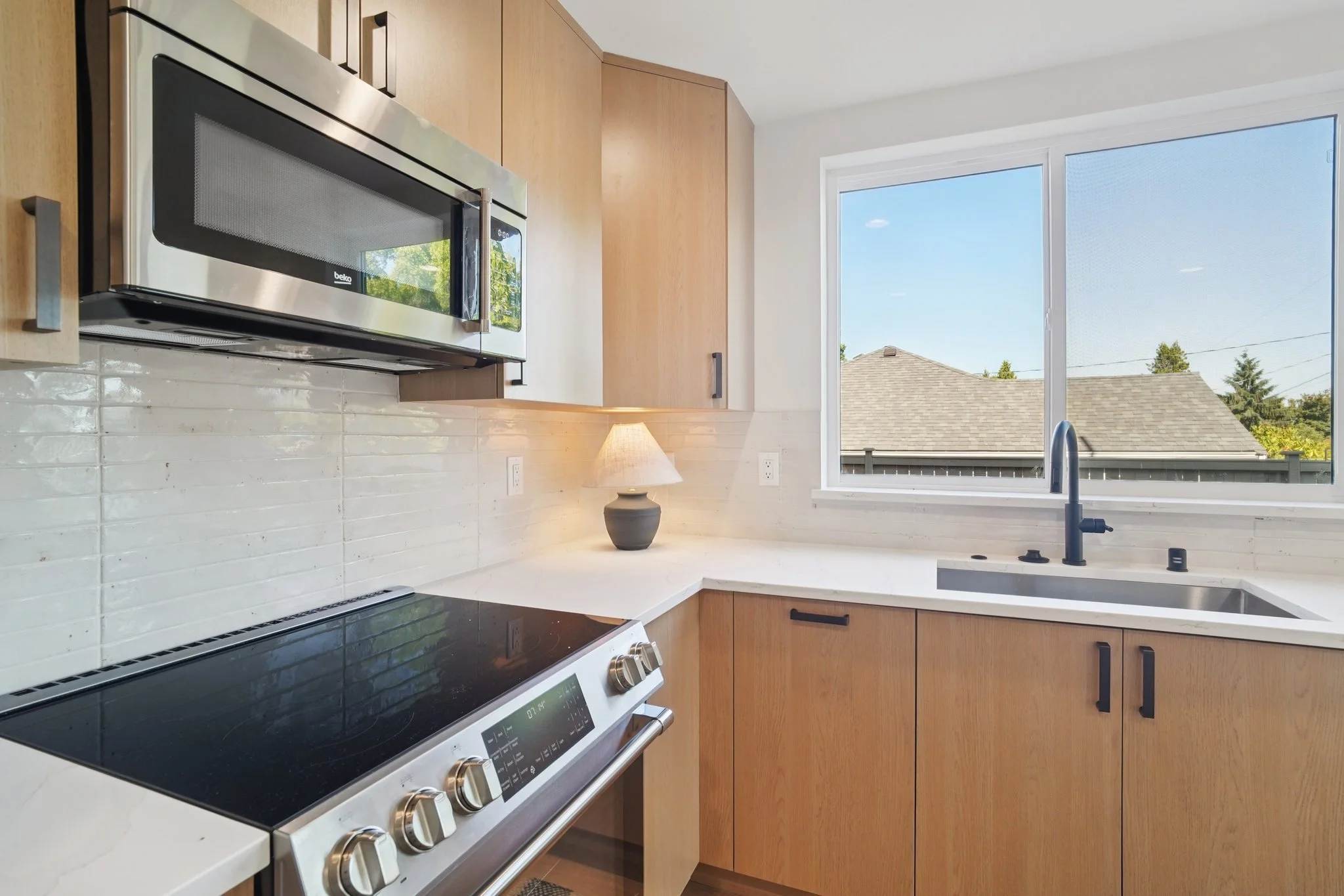 10-web-or-mls-NE 89th St-S2407-010.jpg