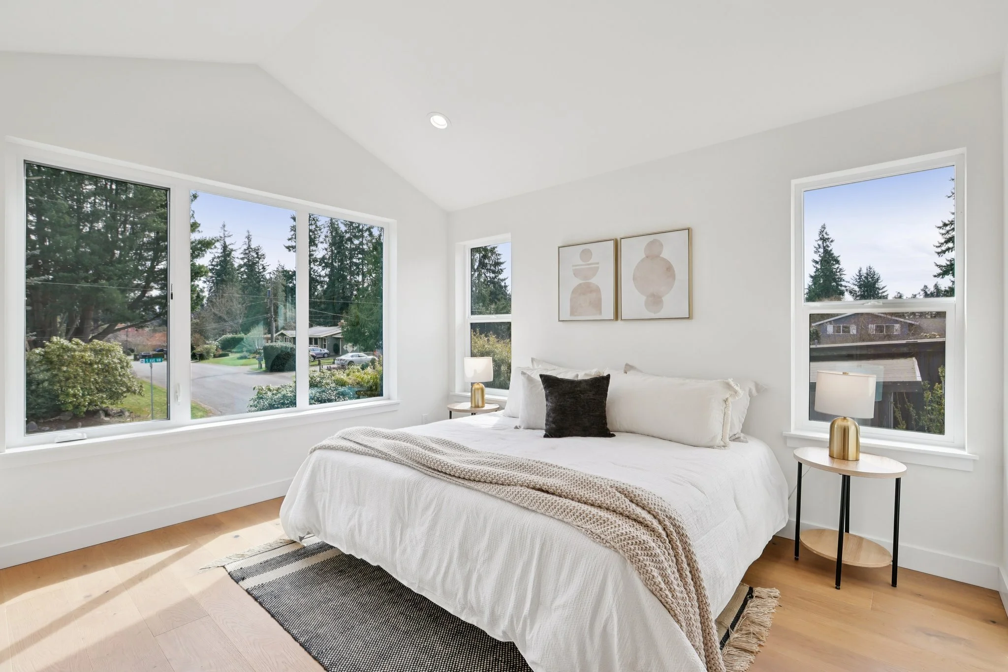 23-web-or-mls-5th Ave NW-S0104-023.jpg