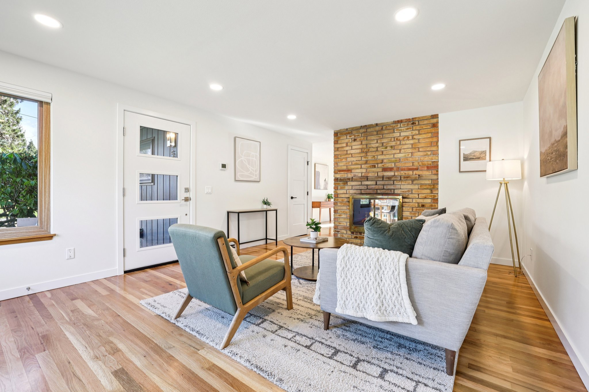 6-web-or-mls-NW 203rd St-S1802-006.jpg