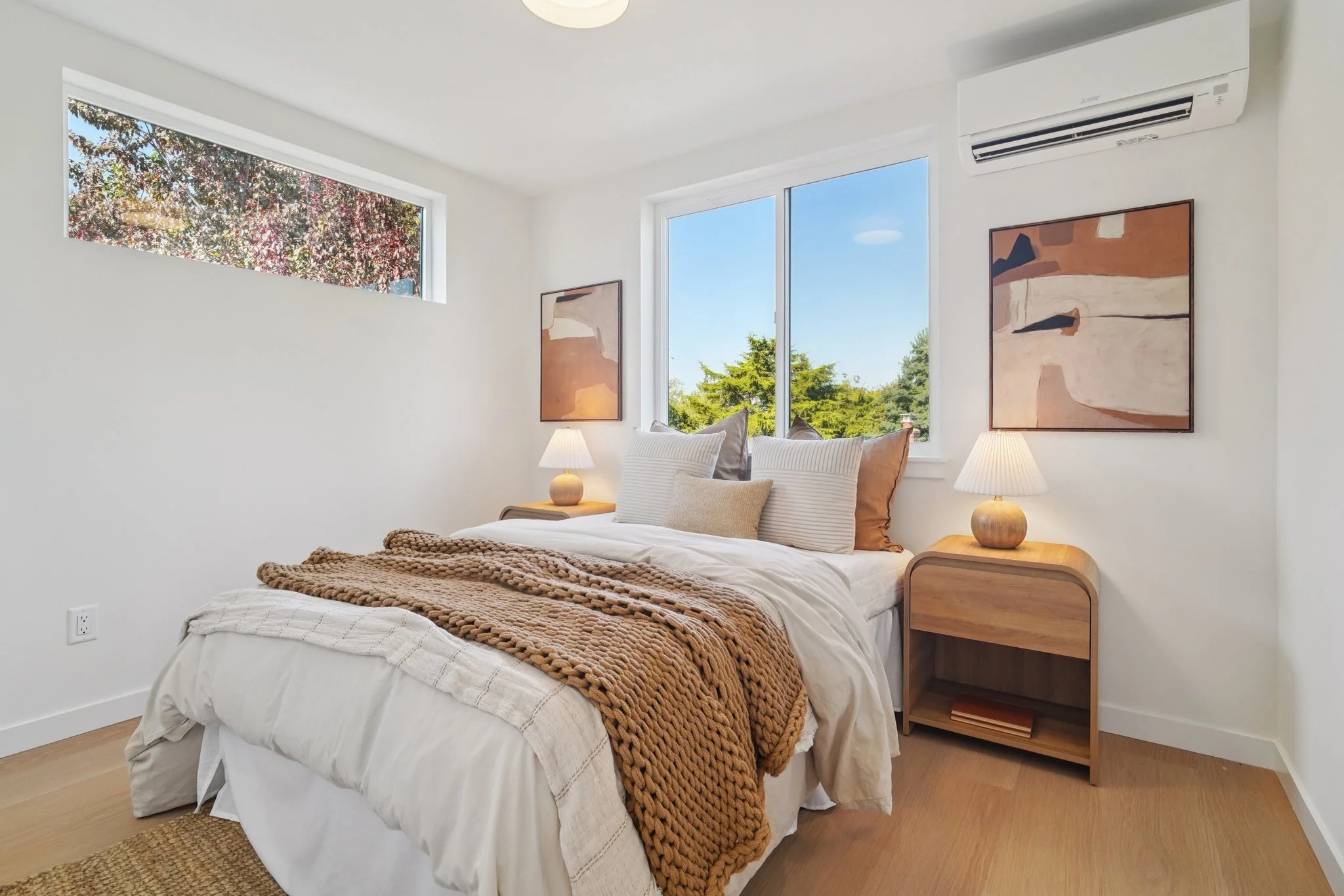 13-web-or-mls-NE 89th St-S2407-013.jpg