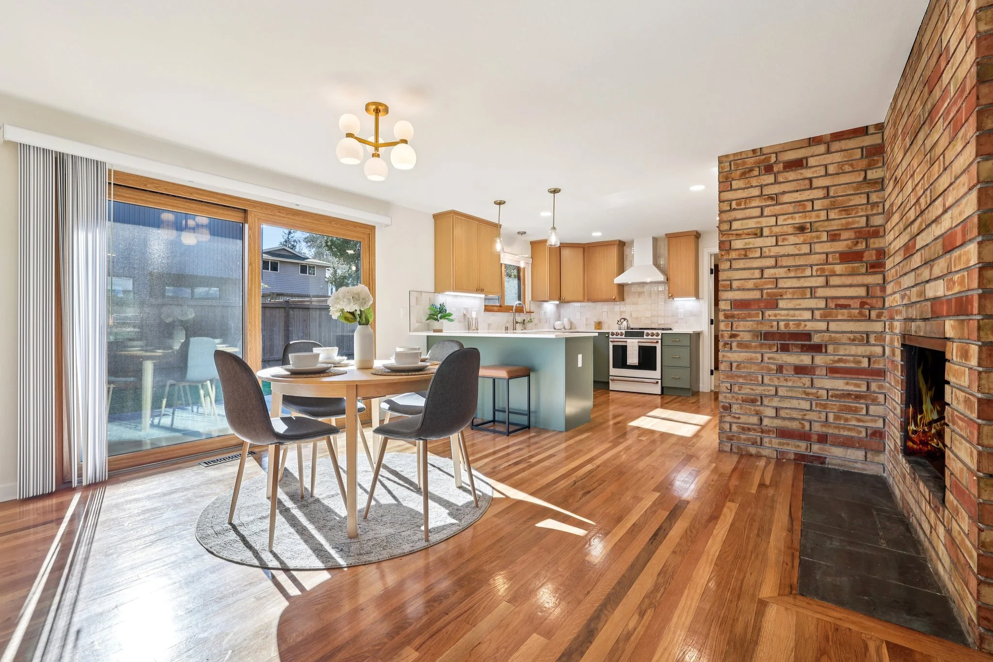 9-web-or-mls-NW 203rd St-S1802-009.jpg