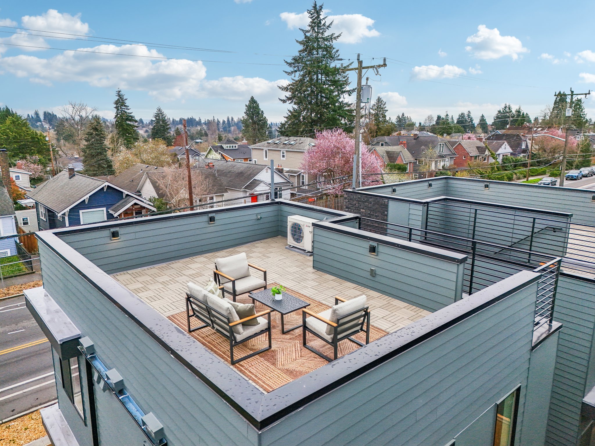 50-web-or-mls-15th Ave NE c-27032025-050.jpg
