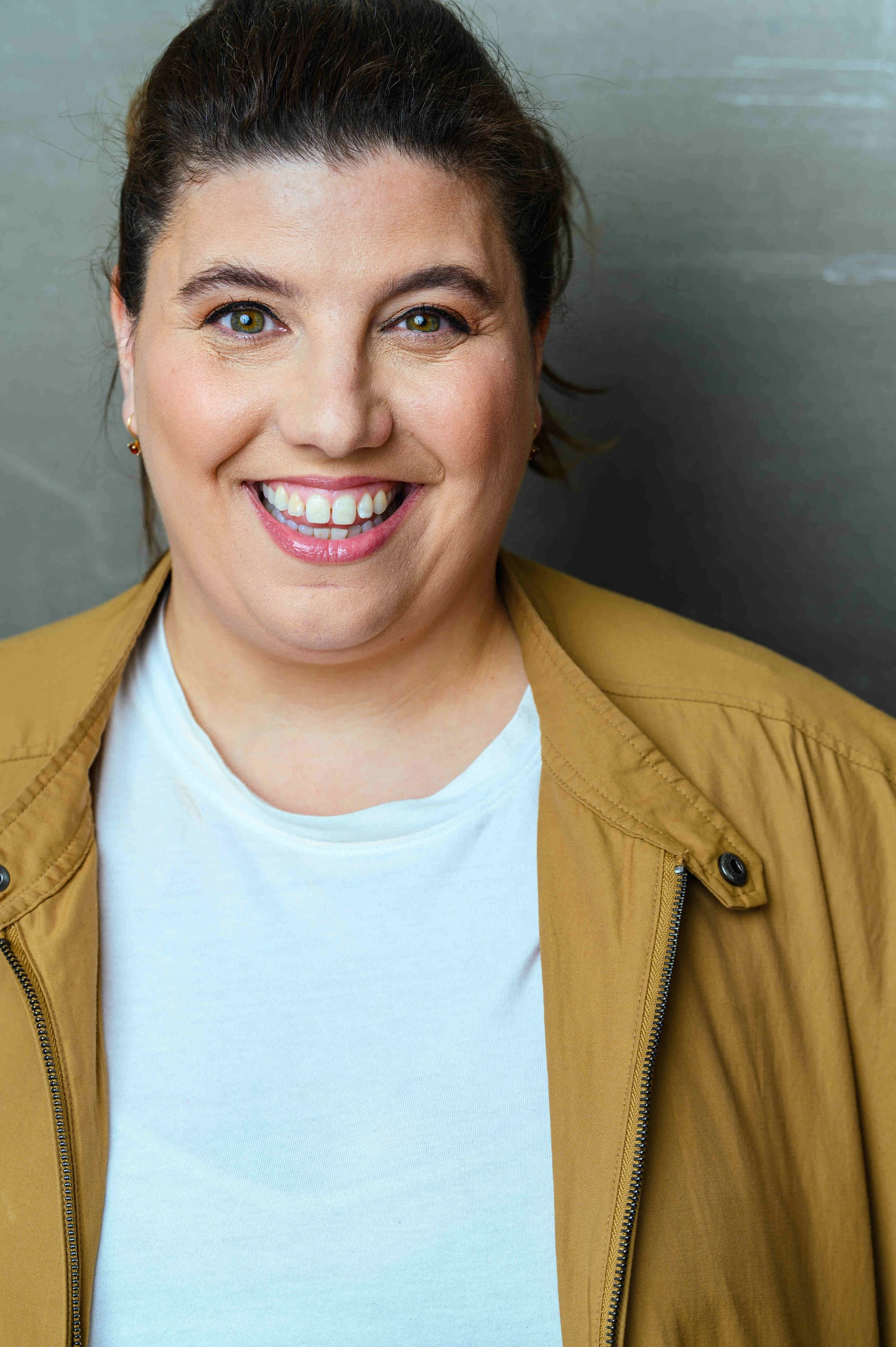 Laura Raman Laura Manasewich — Pack Theater