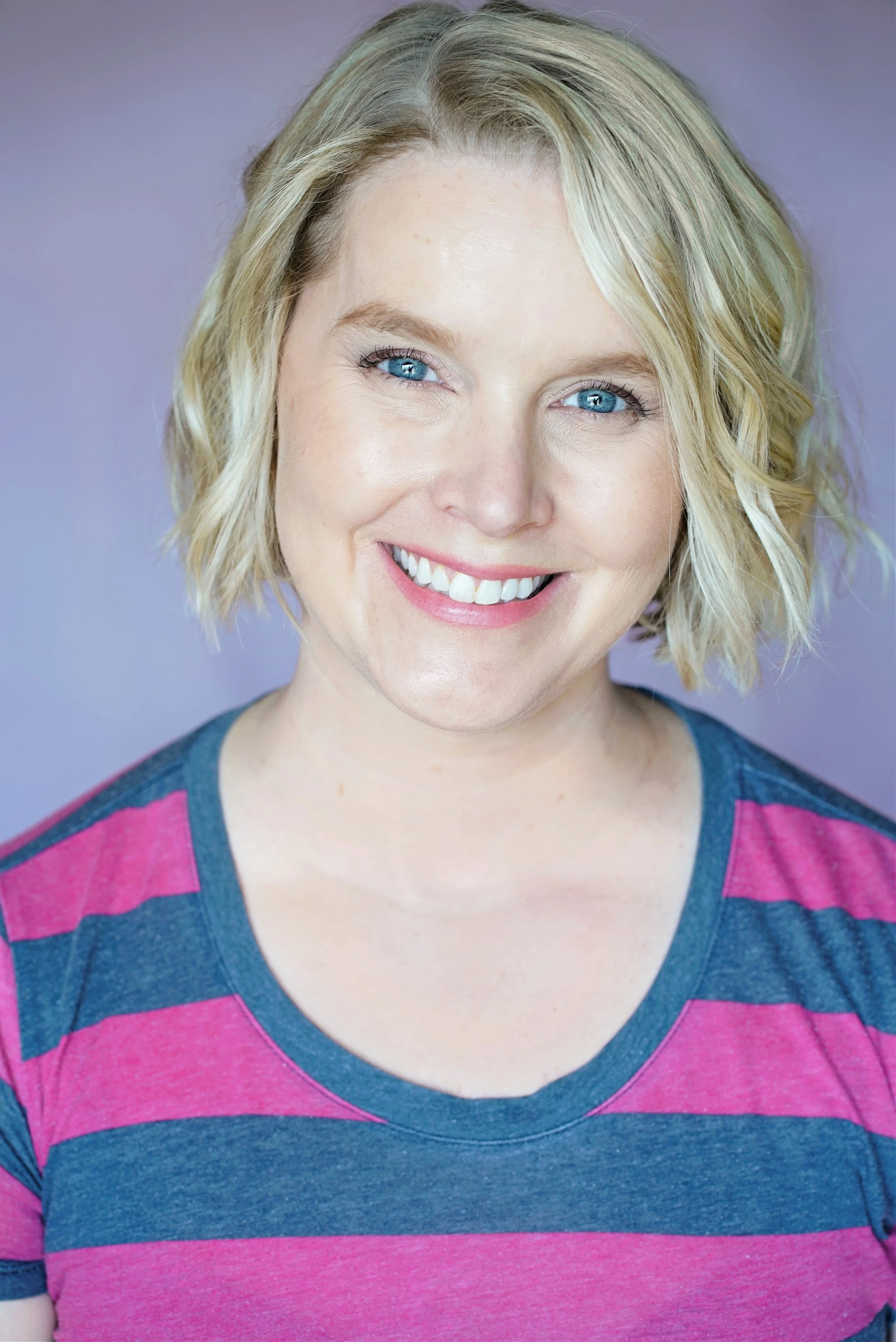 Headshot 10.jpg