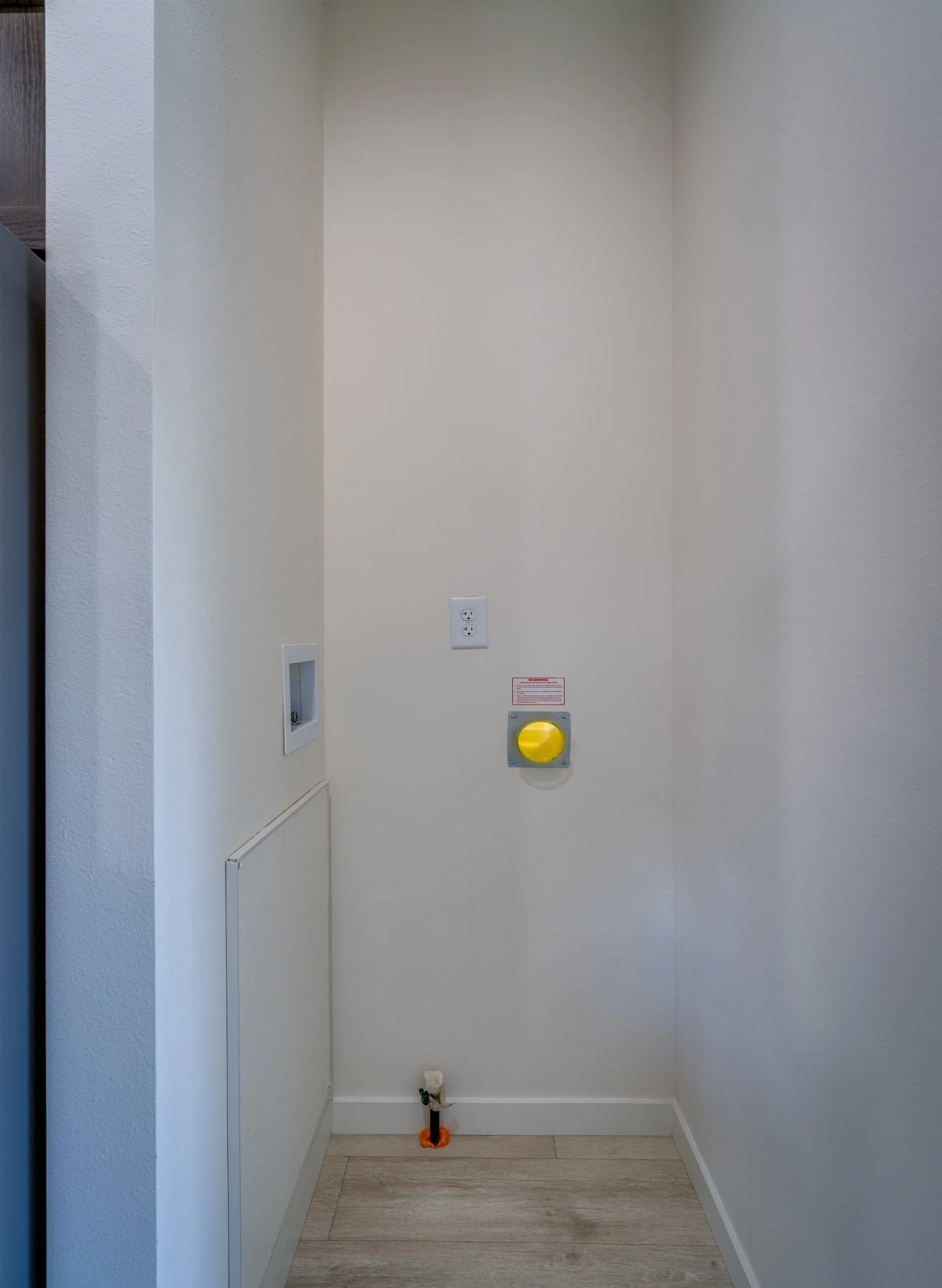 Washer-Dryer Nook Vertical.jpg